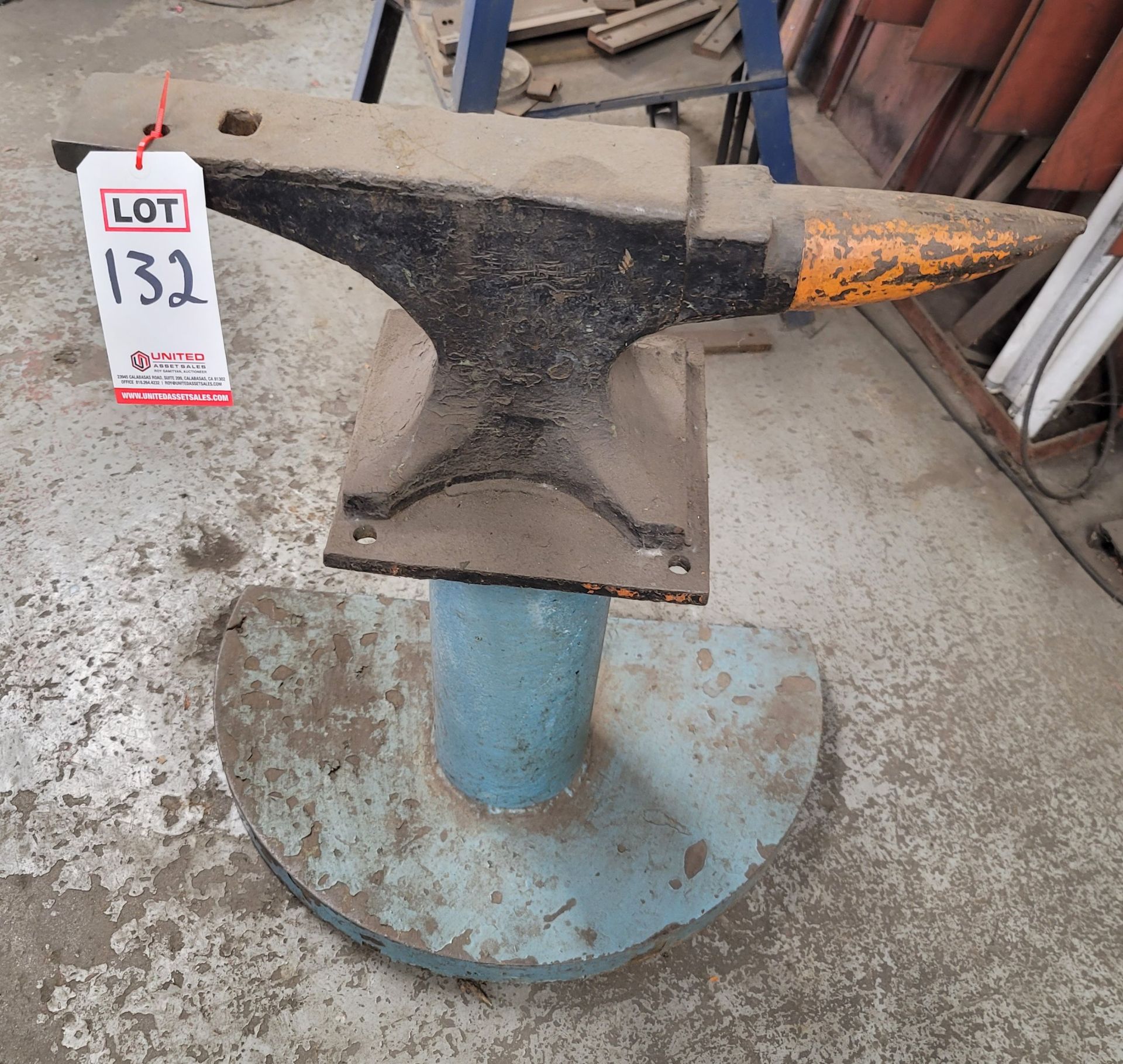 ANVIL, 25" X 3-1/2" X 9-1/2" HT, UNKNOWN BRAND