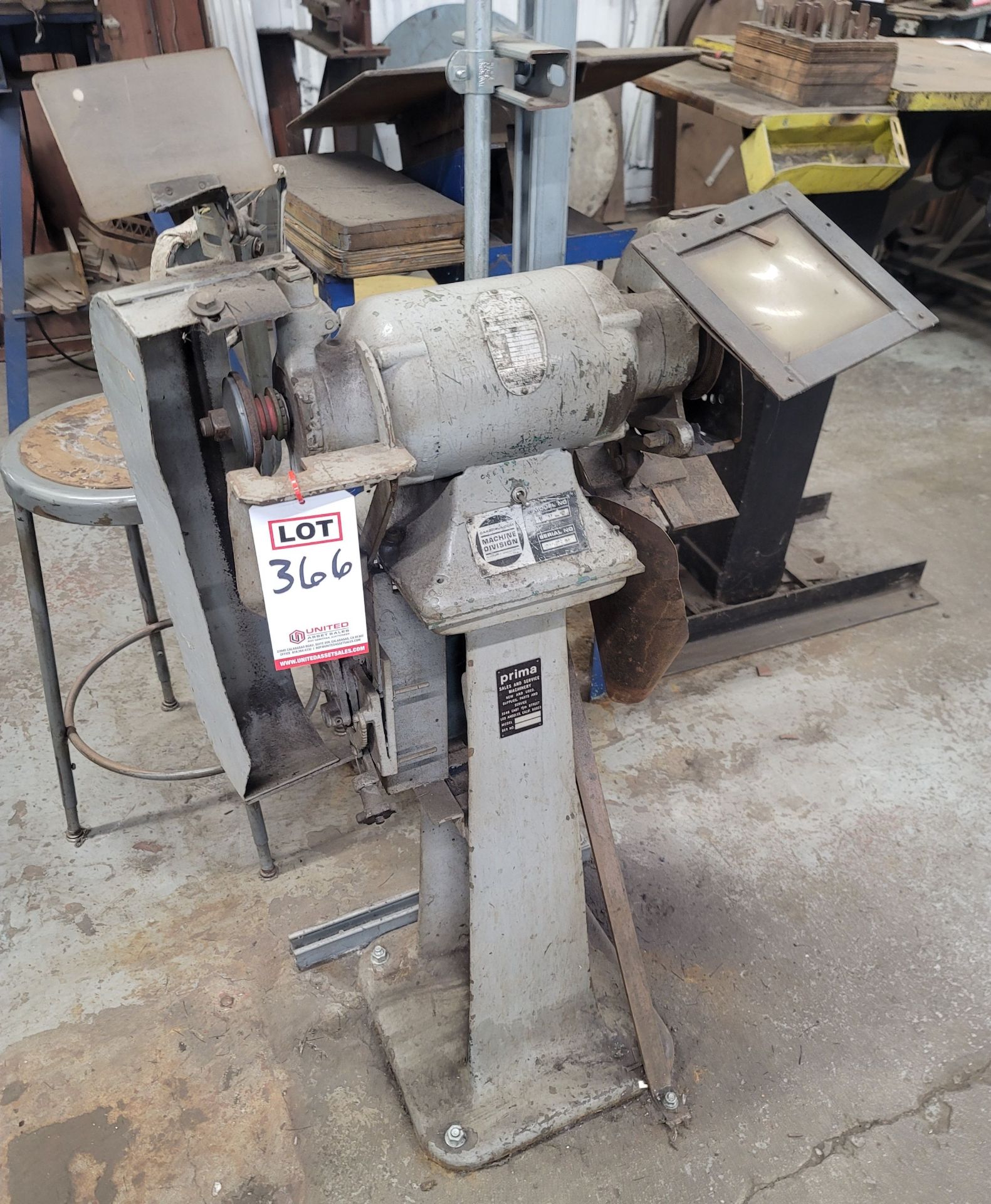 DOUBLE END GRINDER/BUFFER, MODEL VM-2