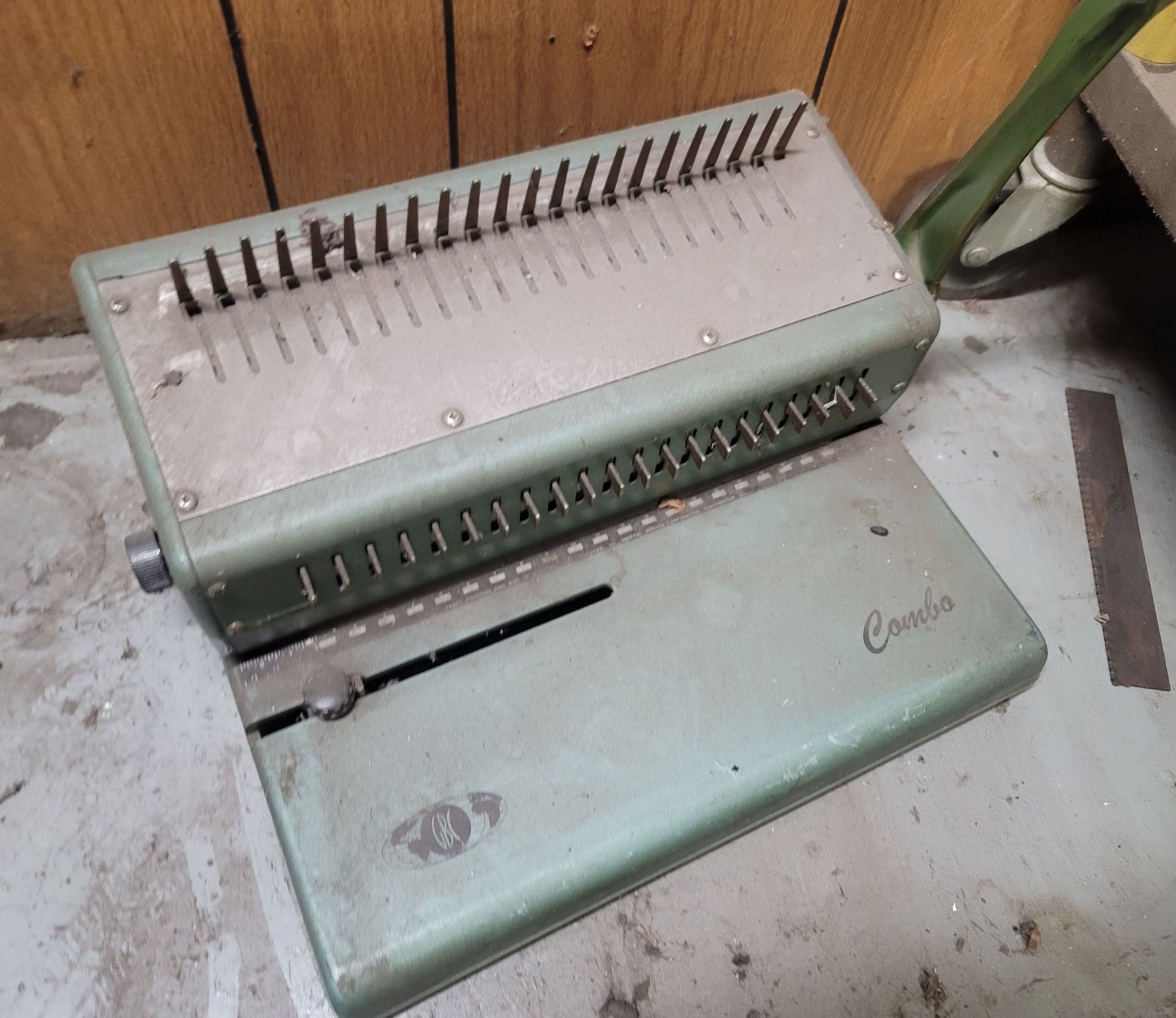 LOT - PAPER CUTTER, PAPER DISPENSER, HOLE PUNCH MACHINE - Image 2 of 2