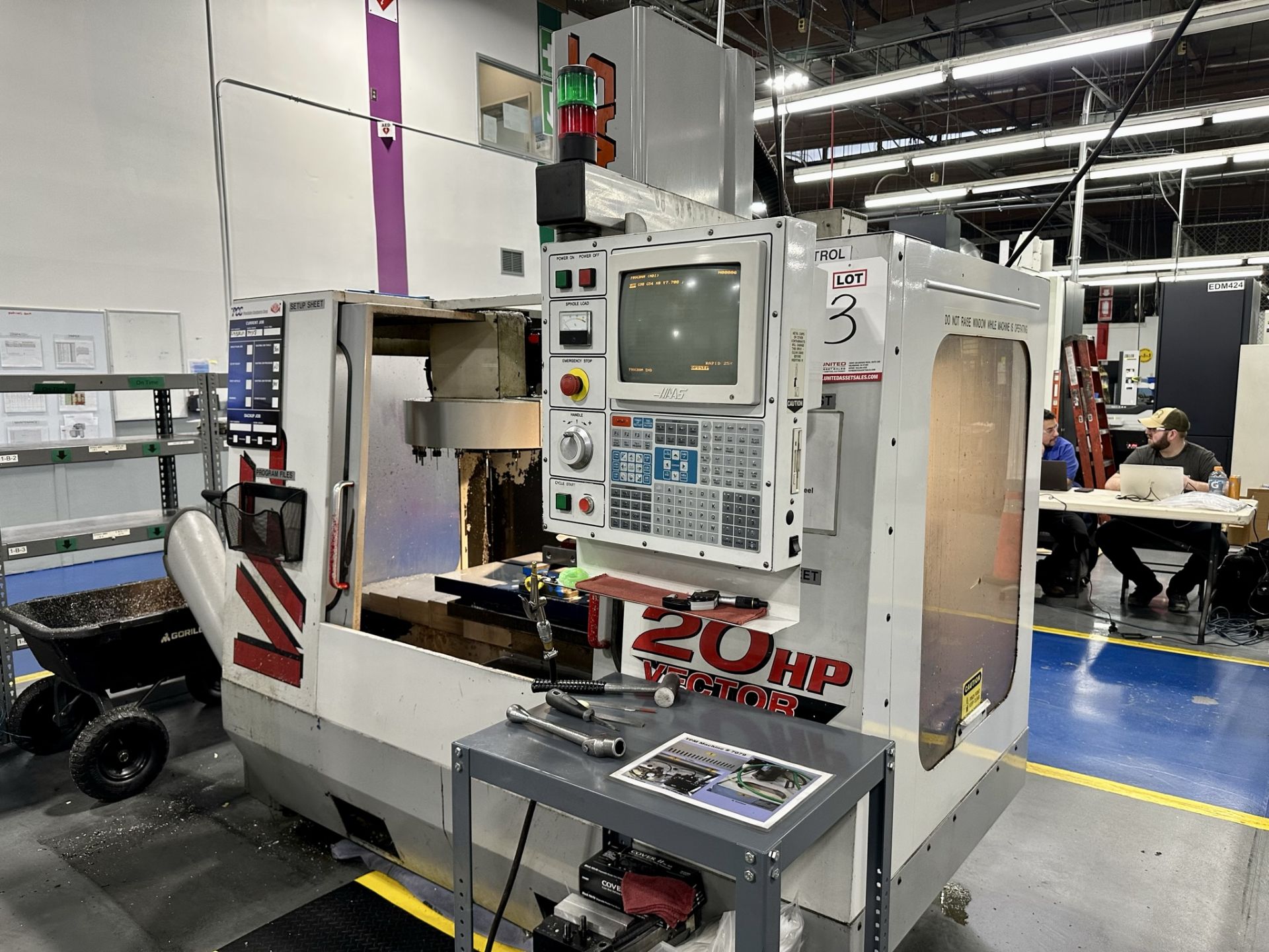 1999 HAAS VF-2 VERTICAL MACHINING CENTER, XYZ TRAVELS: 30" X 16" X 20", 36" X 14" TABLE, 20 HP, 7, - Image 6 of 20