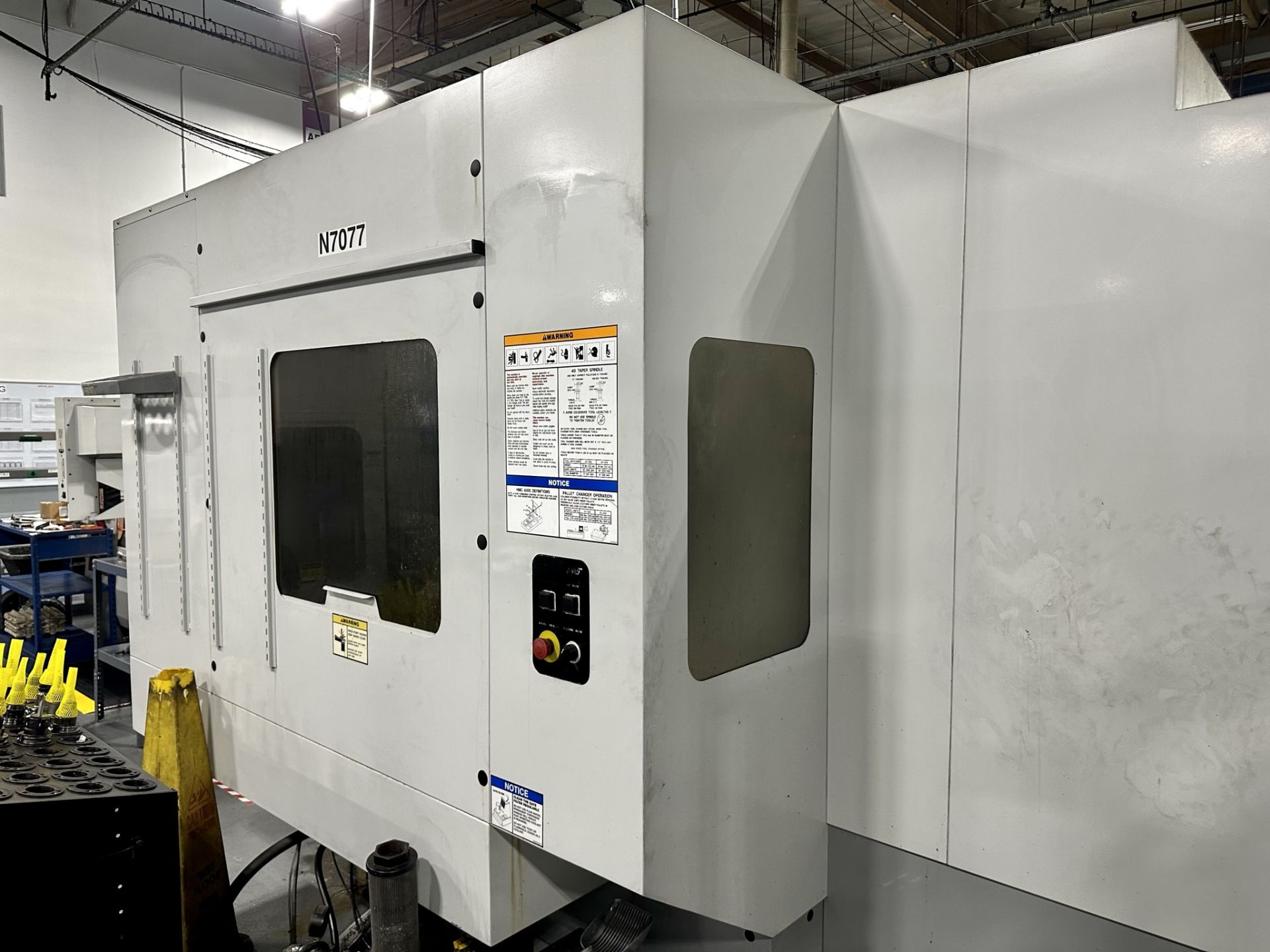 2005 HAAS EC400-4AX HORIZONTAL MACHINING CENTER, FULL 4TH AXIS, XYZ TRAVELS: 20'' X 20'' X 20'', - Image 32 of 40