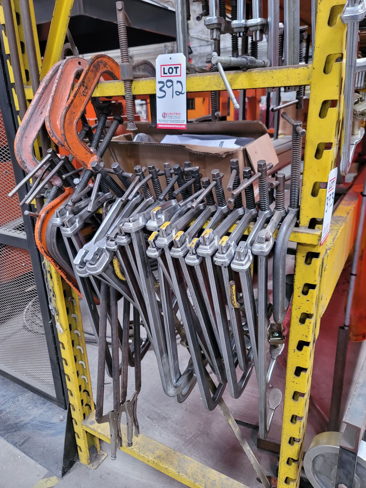LOT - LARGE QUANTITY OF INDUSTRIAL BAR CLAMPS, C CLAMPS - Image 3 of 3