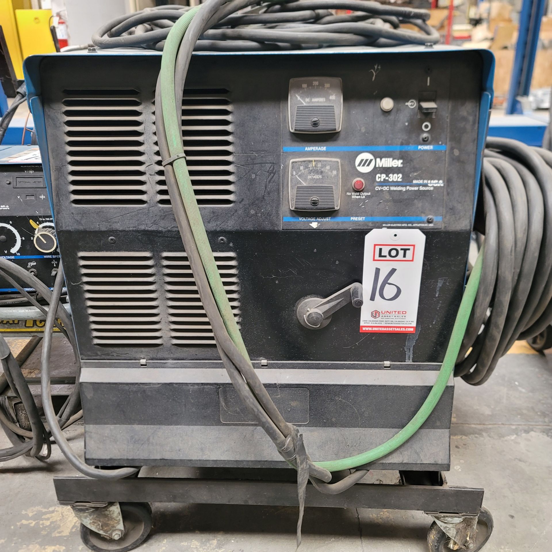 MILLER CP-302 WELDING POWER SOURCE, W/ MILLER 22A 24V WIRE FEEDER, STOCK NO. 903786, S/N KH450266 - Image 2 of 5