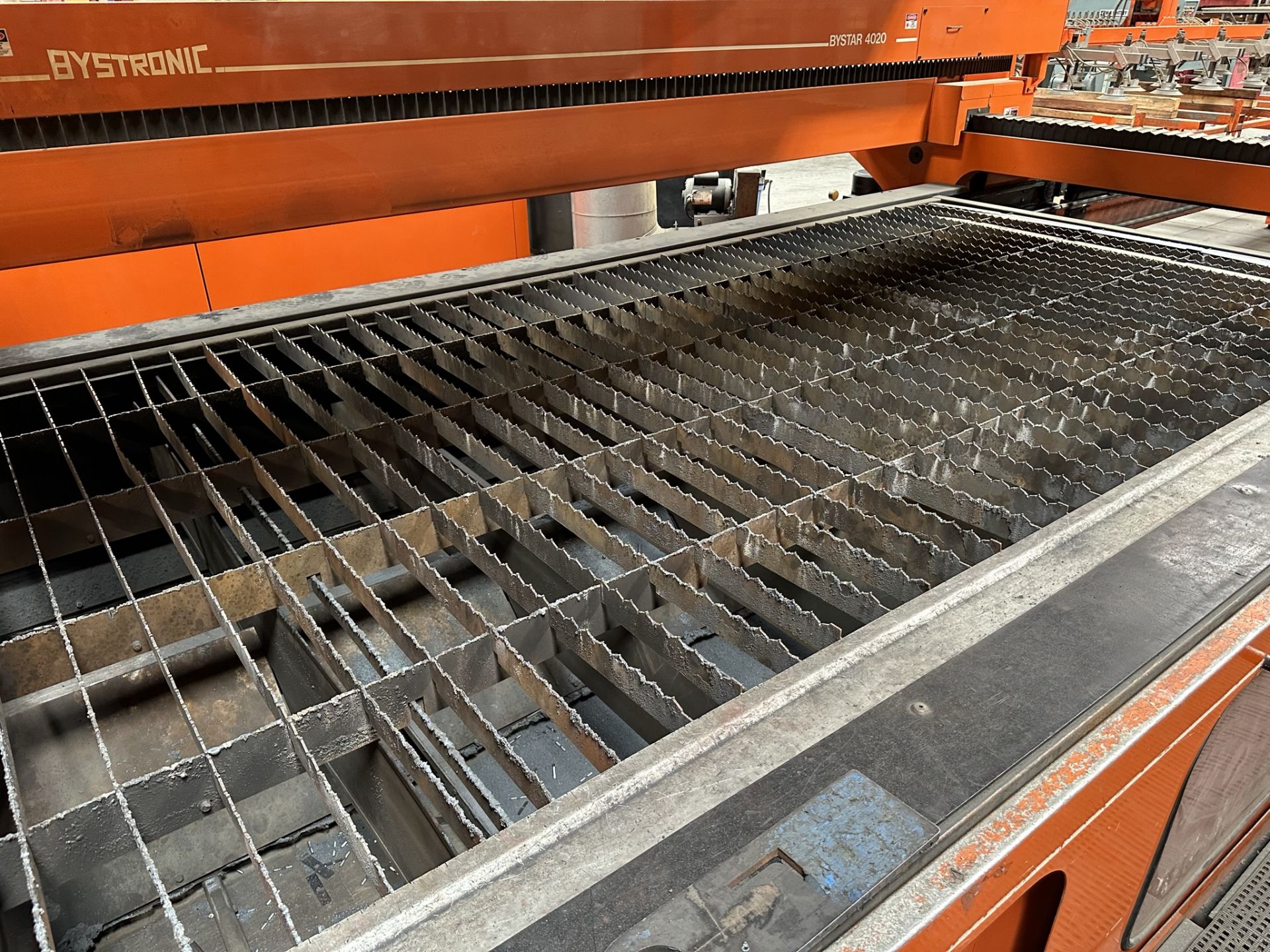 1995 BYSTRONIC BYSTAR 4020-2 LASER CUTTER, BTL 2800 TURBO LASER 2800-WATT CO2 RESONATOR, 6' X 12' - Image 9 of 36