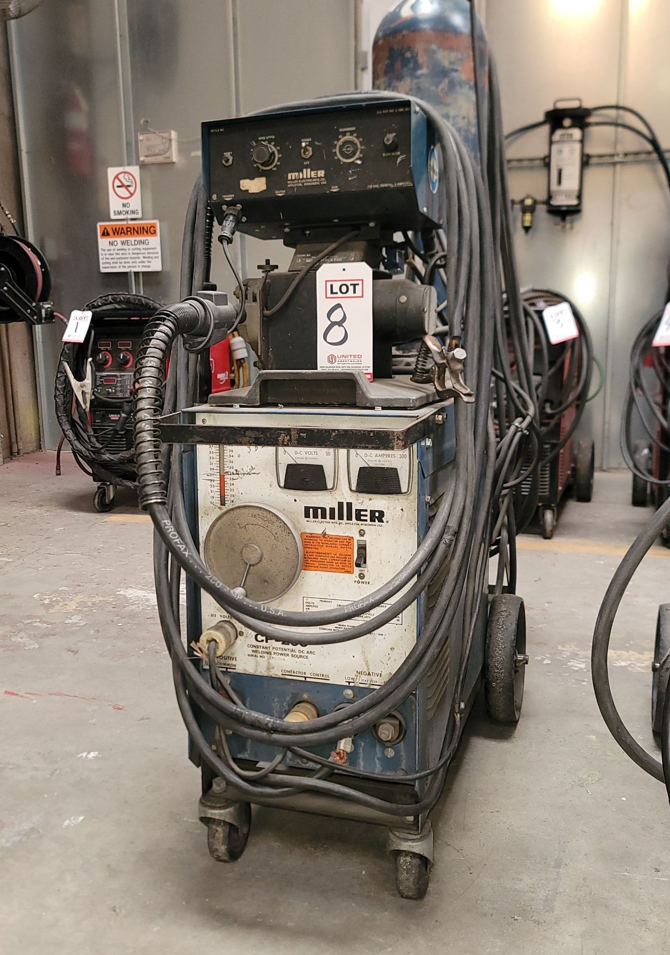 MILLER CP-200 WELDING POWER SOURCE, W/ MILLERMATIC S-52E WIRE FEEDER, S/N JC623004, GAS CYLINDER NOT