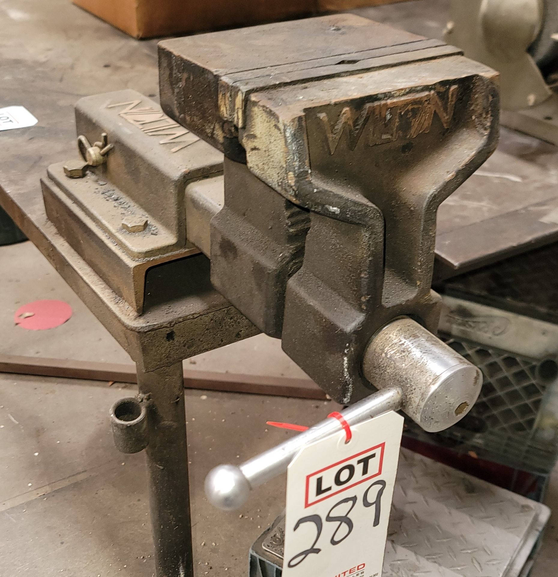 WILTON 6" BENCH VISE