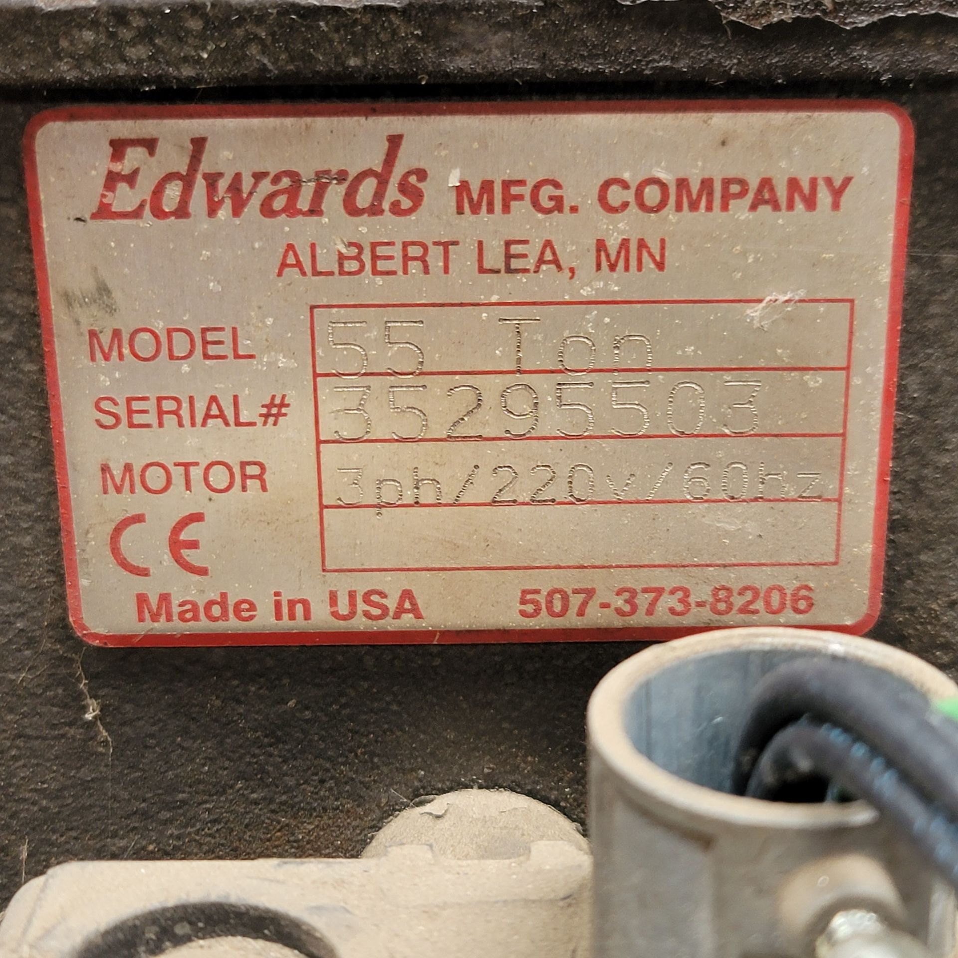 EDWARDS 55-TON JAWS IV HYDRAULIC IRONWORKER, S/N 35295503, W/ BOX OF TOOLING - Image 4 of 5