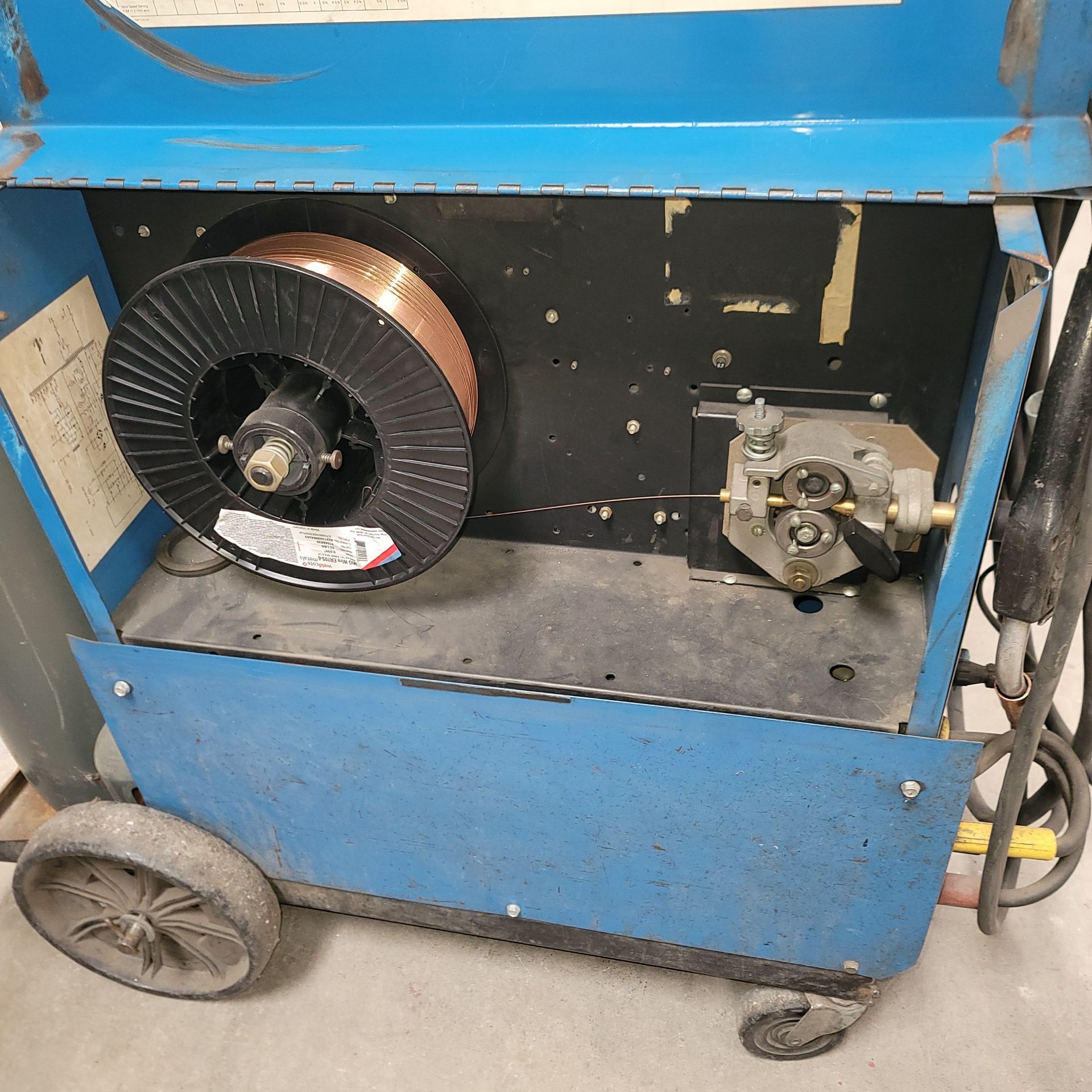 MILLERMATIC 200 WELDING POWER SOURCE, STOCK NO. 048291, S/N JH298273, GAS CYLINDER NOT INCLUDED - Image 2 of 3