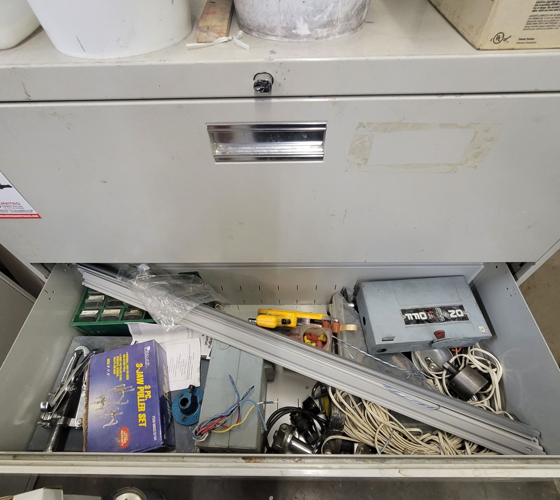 4-DRAWER LATERAL FILE CABINET, W/ CONTENTS OF FASTENERS & BUILDING MAINTENANCE ITEMS - Image 3 of 4