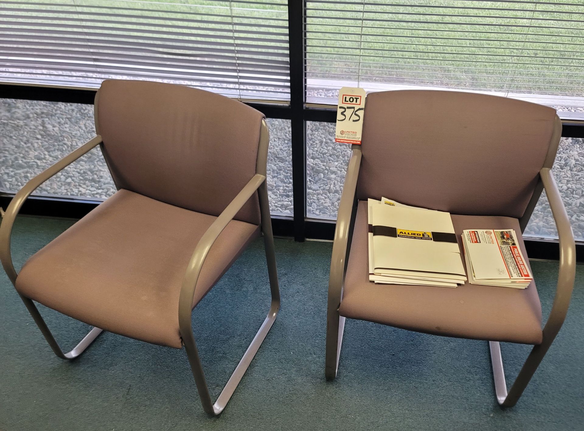 LOT - (2) OFFICE CHAIRS