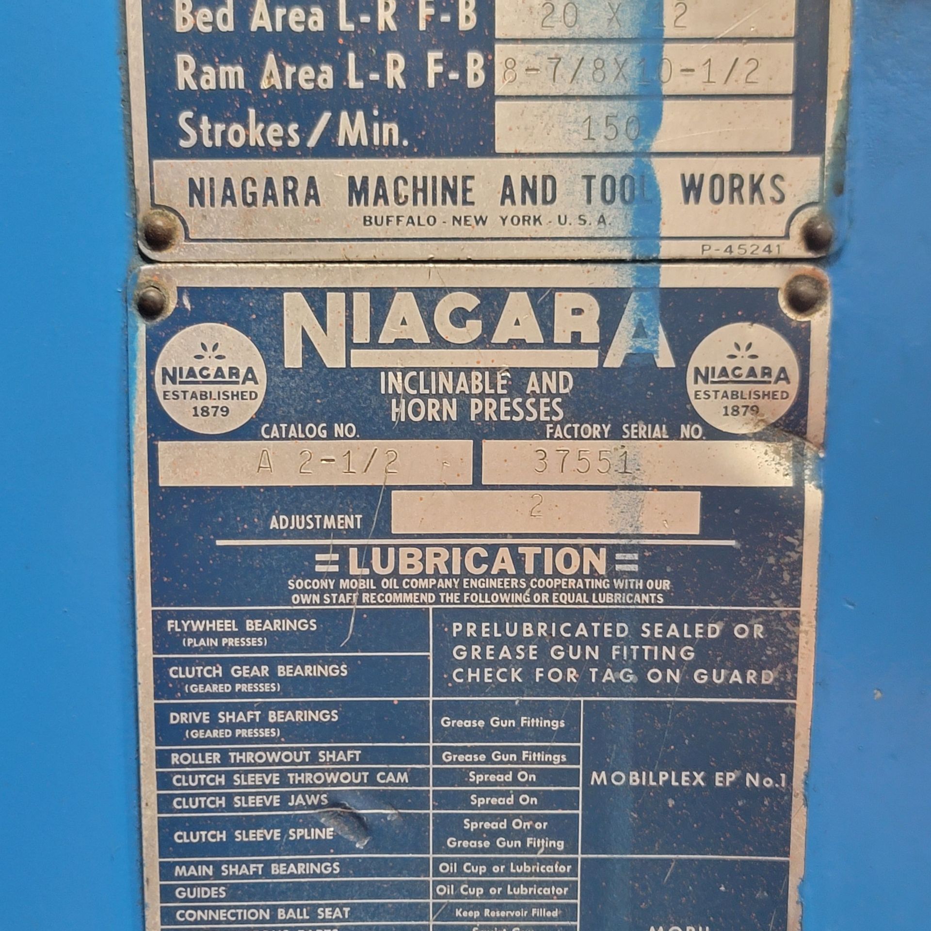 NIAGARA 22-TON OBI PUNCH PRESS, MODEL A 2-1/2, 20" X 12" BED, 2" STROKE, S/N 37551 - Image 8 of 8