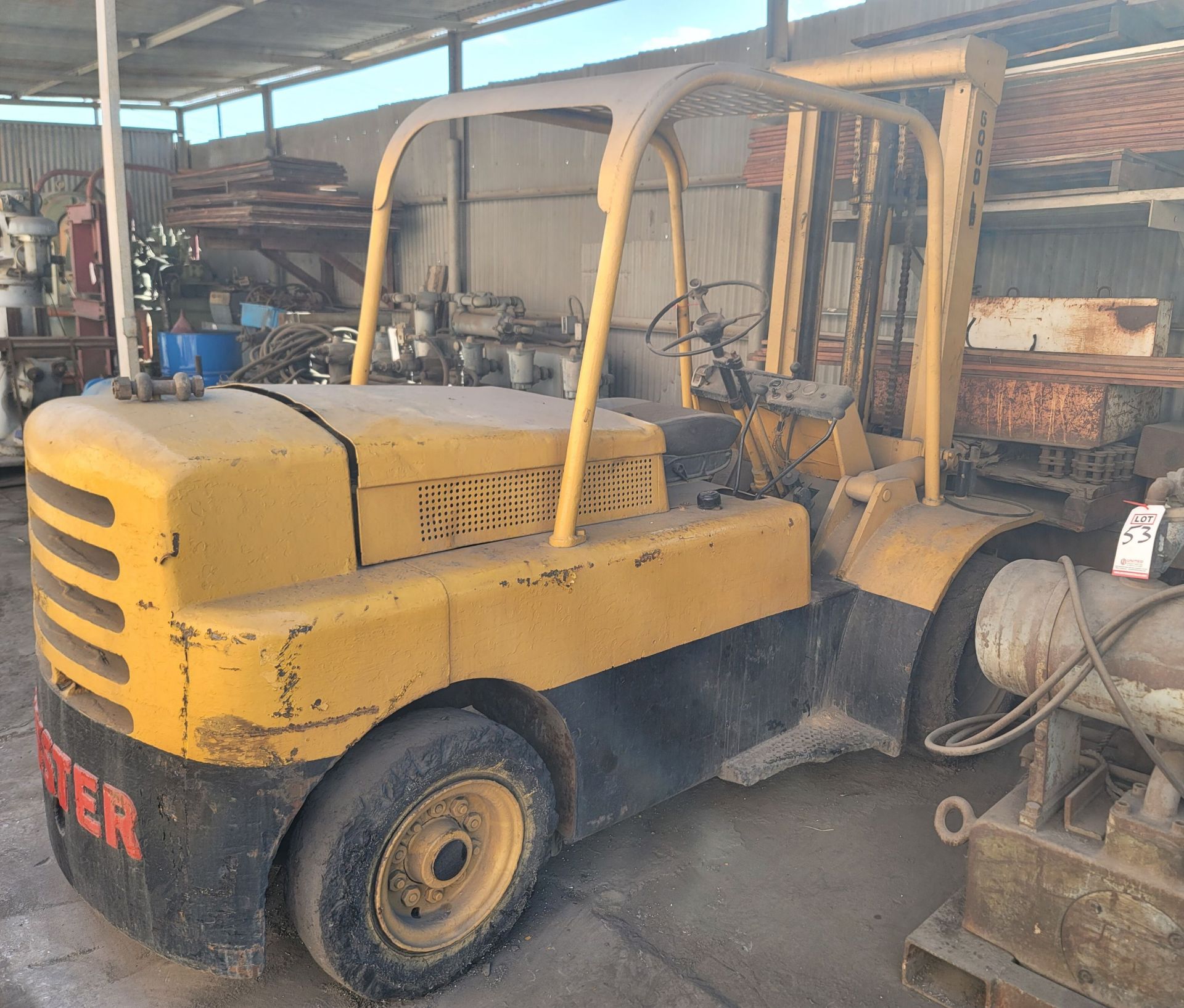 HYSTER 6,000 LB CAPACITY FORKLIFT, GAS FUEL, (6) SOLID TIRES, 2-STAGE MAST, 4' FORKS - Image 2 of 5