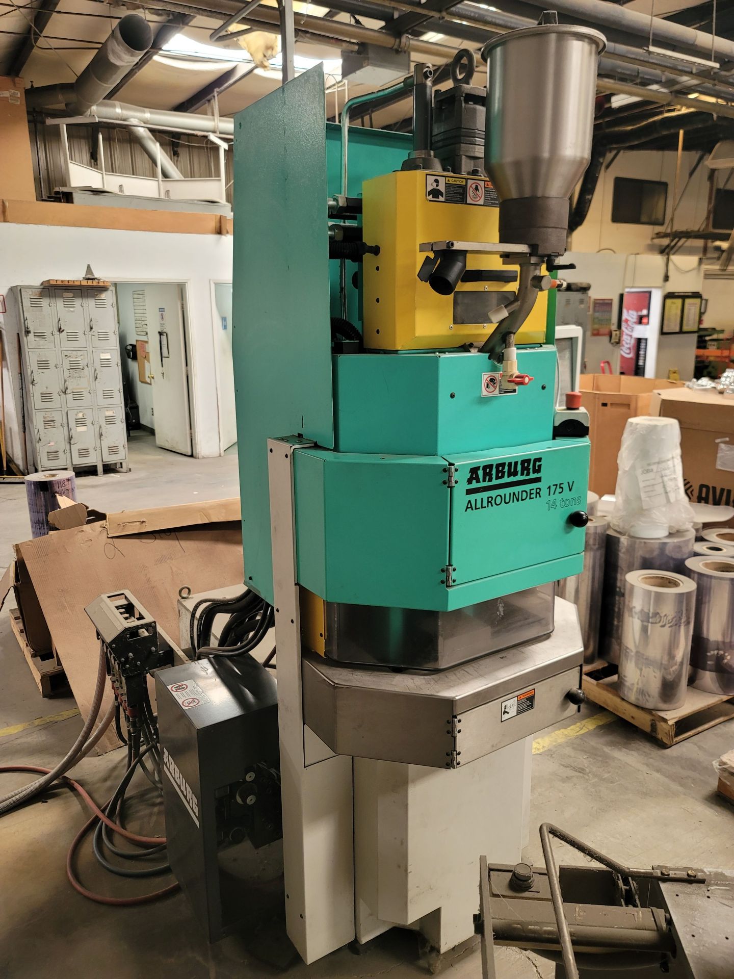 2009 ARBURG 175V 125-30 VERTICAL PLASTIC INJECTION MOLDER, 14-TON, 0.49 OZ SHOT SIZE, 18 MM SCREW - Image 6 of 13