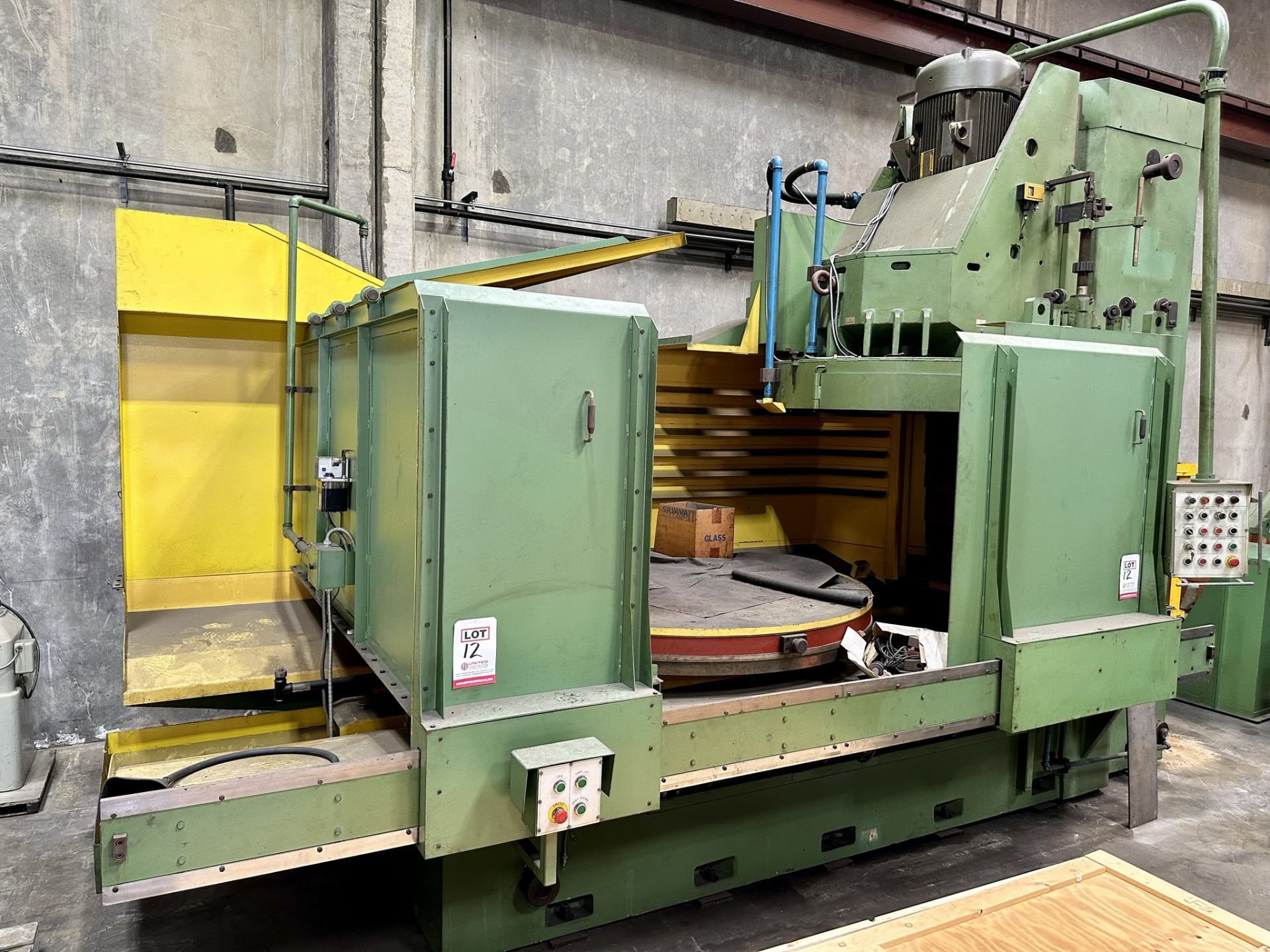 WMW VERTICAL SPINDLE ROTARY SURFACE GRINDER, 84" MAGNETIC TABLE, 200 HP, NEW, UNDER POWER - Image 2 of 18