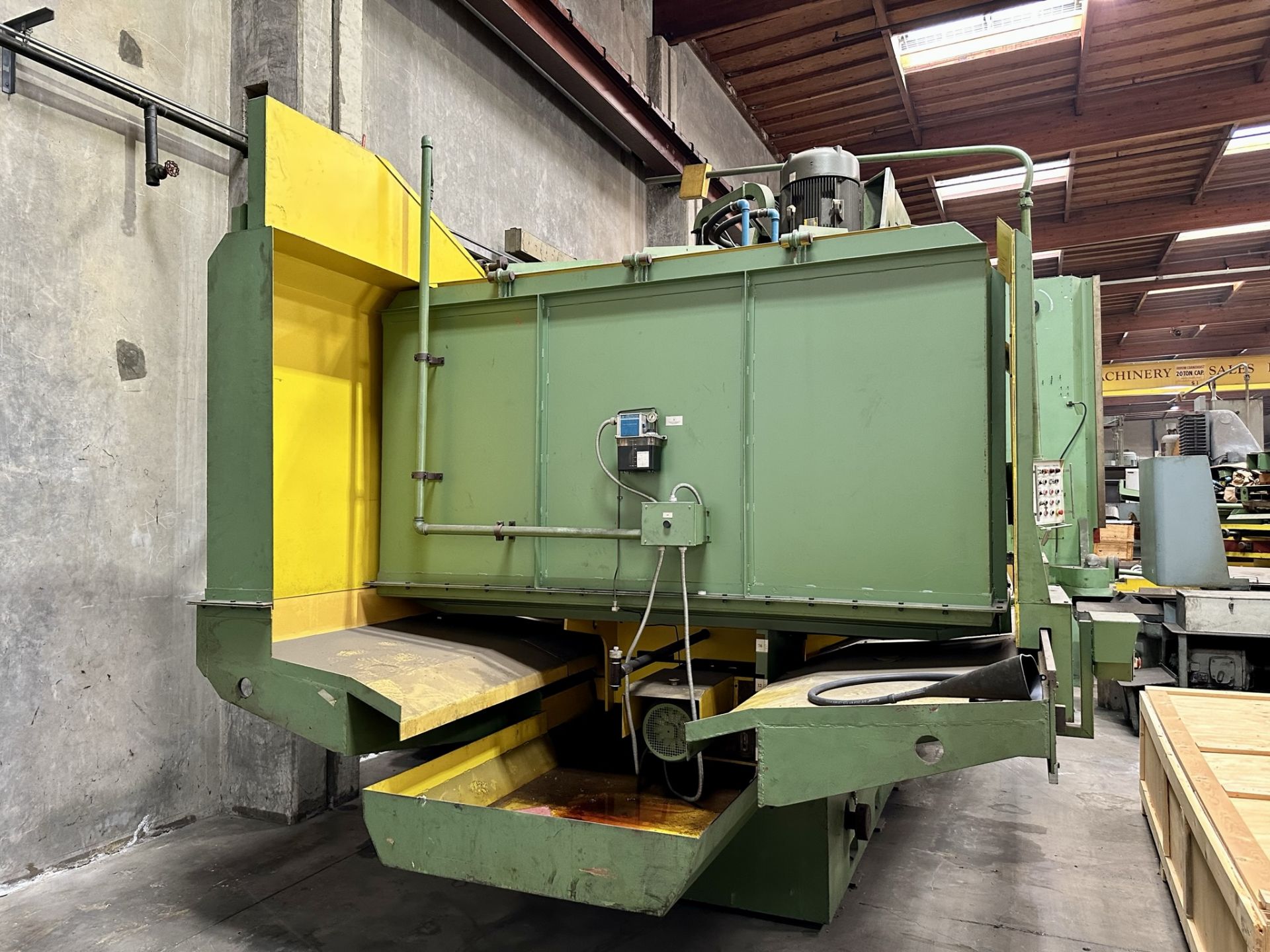 WMW VERTICAL SPINDLE ROTARY SURFACE GRINDER, 84" MAGNETIC TABLE, 200 HP, NEW, UNDER POWER - Image 17 of 18