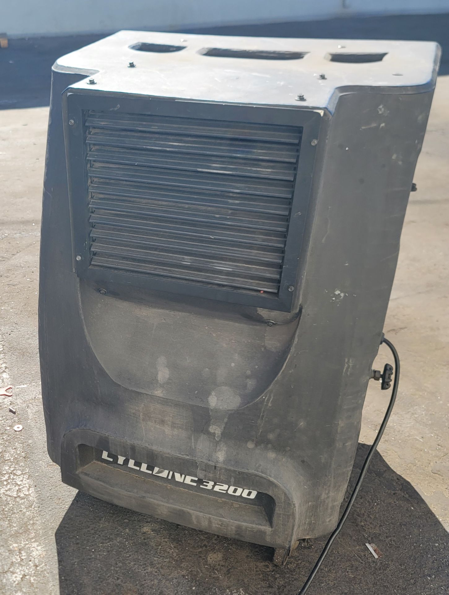 PORT-A-COOL CYCLONE 3200 PORTABLE EVAPORATIVE COOLER, MODEL PACCYC04, S/N 354648-13 - Image 2 of 4