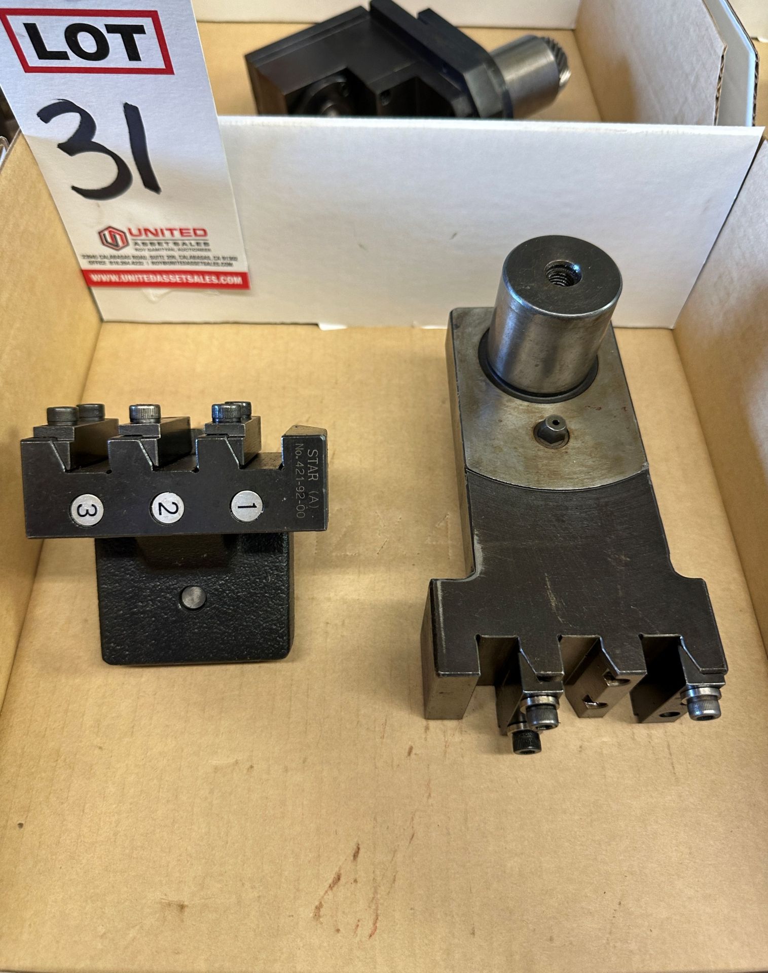 LOT - STAR (A) TOOLING: (1) NO. 421-92-00 AND (1) UNMARKED PIECE