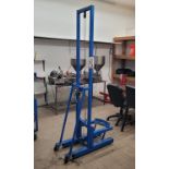 HAND CRANK CABLE LIFT FOR 5-GALLON BUCKETS, W/ TILT ACTION FOR POURING