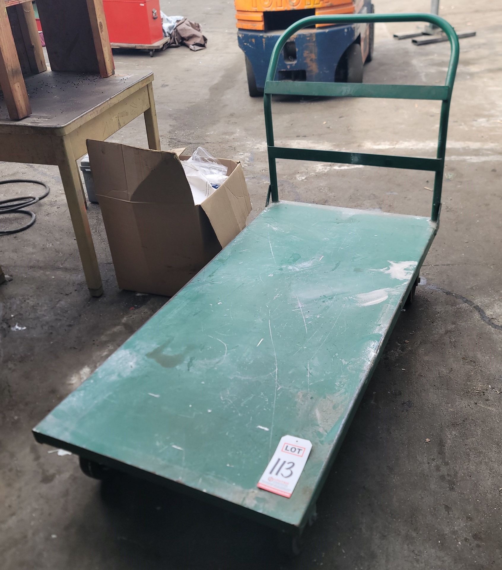 FLAT CART, 30" X 5', (DELAYED PICKUP UNTIL DECEMBER 21)