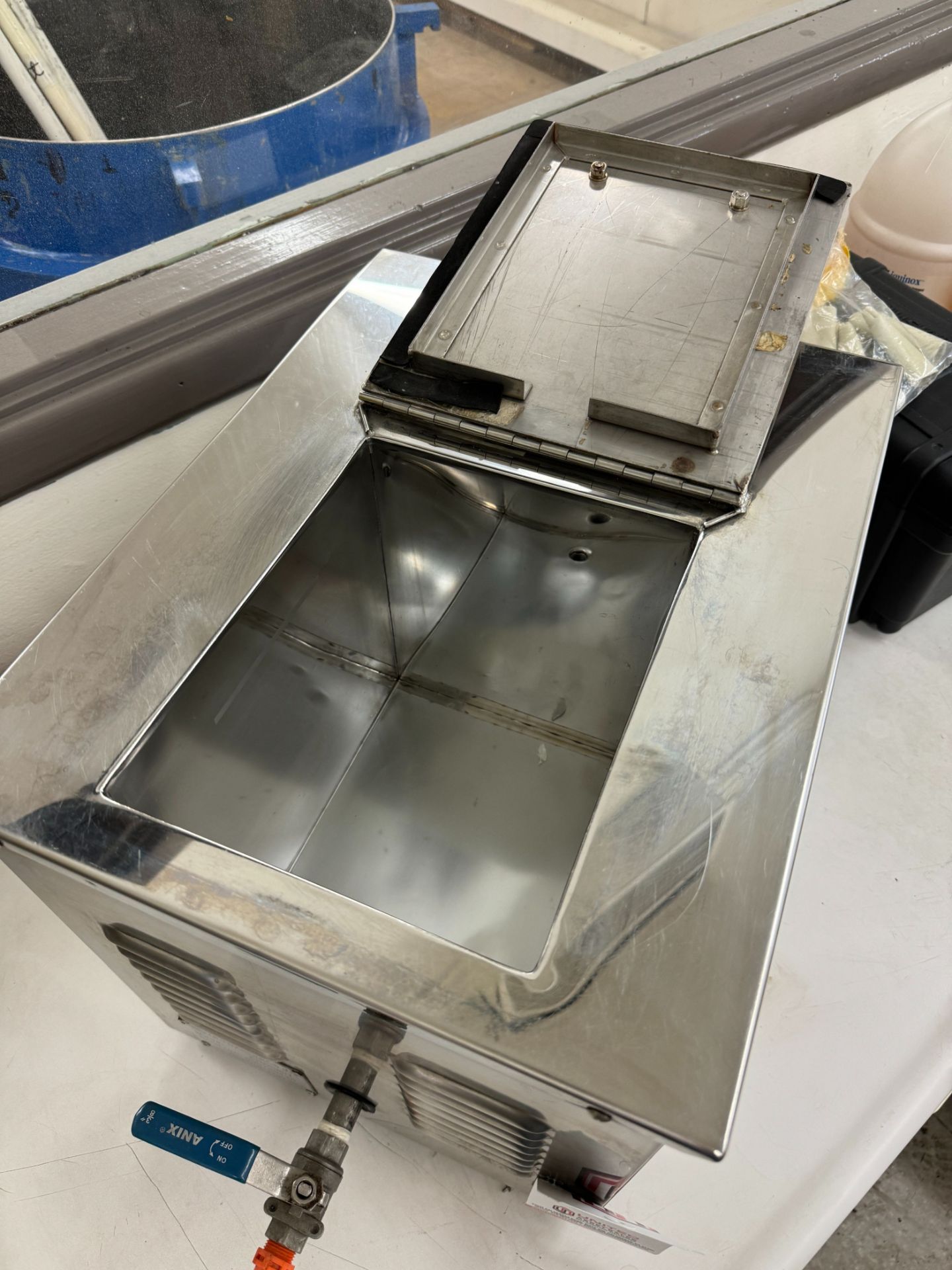 PRO ULTRASONICS ULTRASONIC CLEANER, MODEL PRO0907, CLEANING TANK: 12" X 8" X 9", S/N 090700110 - Image 3 of 6