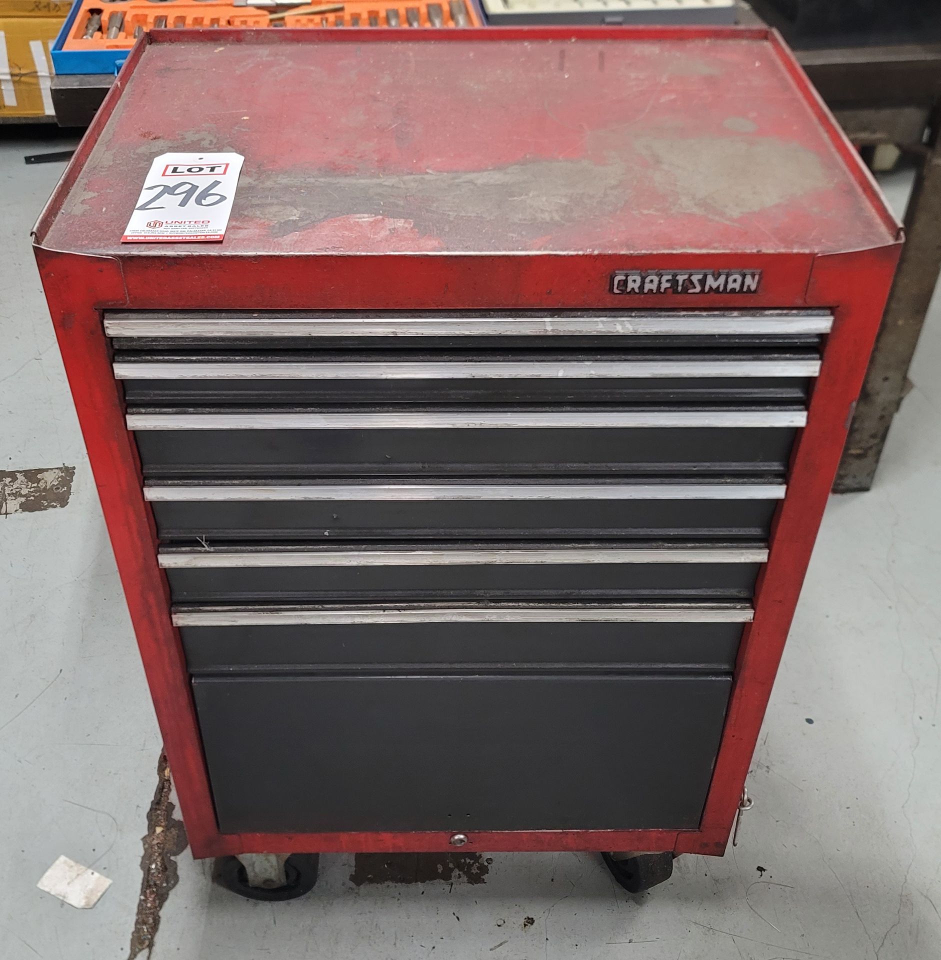 CRAFTSMAN BOTTOM TOOL BOX ON CASTERS, EMPTY