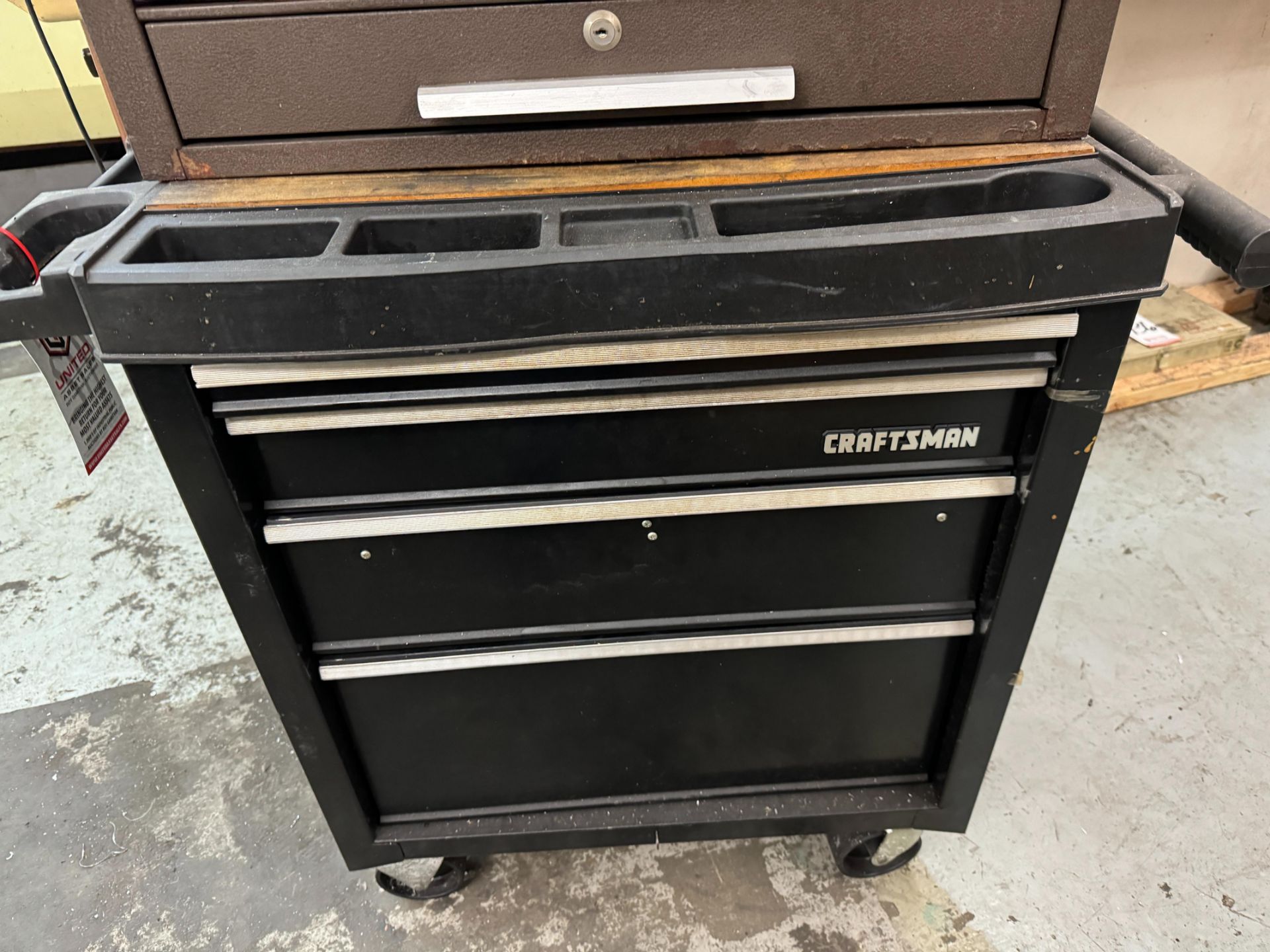 CRAFTSMAN BOTTOM TOOL BOX