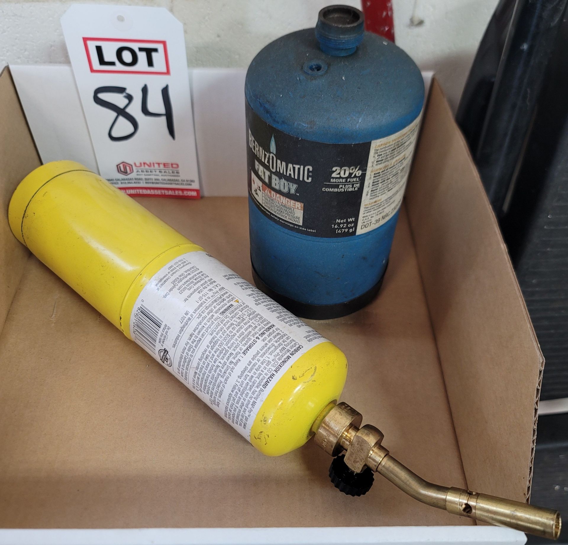 LOT - MAPP TORCH AND PROPANE TANK
