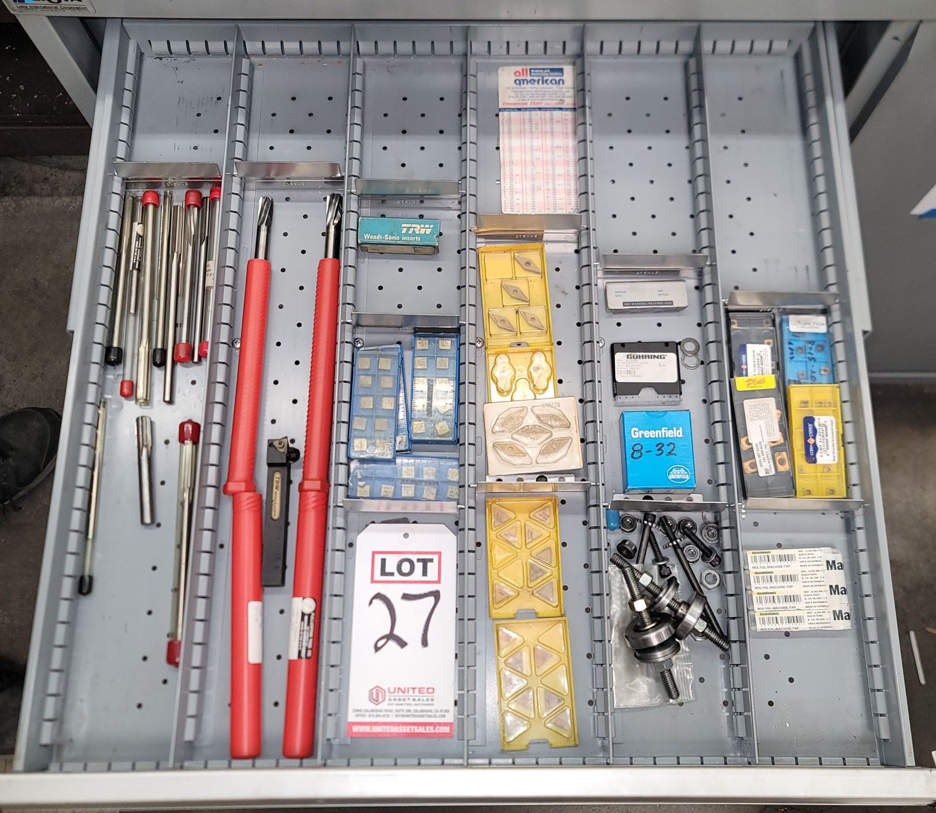 LOT - CONTENTS ONLY OF (1) DRAWER, TO INCLUDE: REAMERS, NEW TAPS, CARBIDE INSERTS