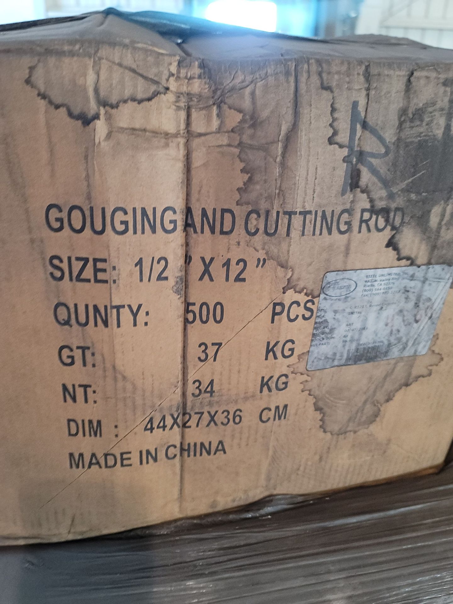 LOT - PALLET OF 1/2" X 12" GOUGING AND CUTTING ROD - Image 2 of 2