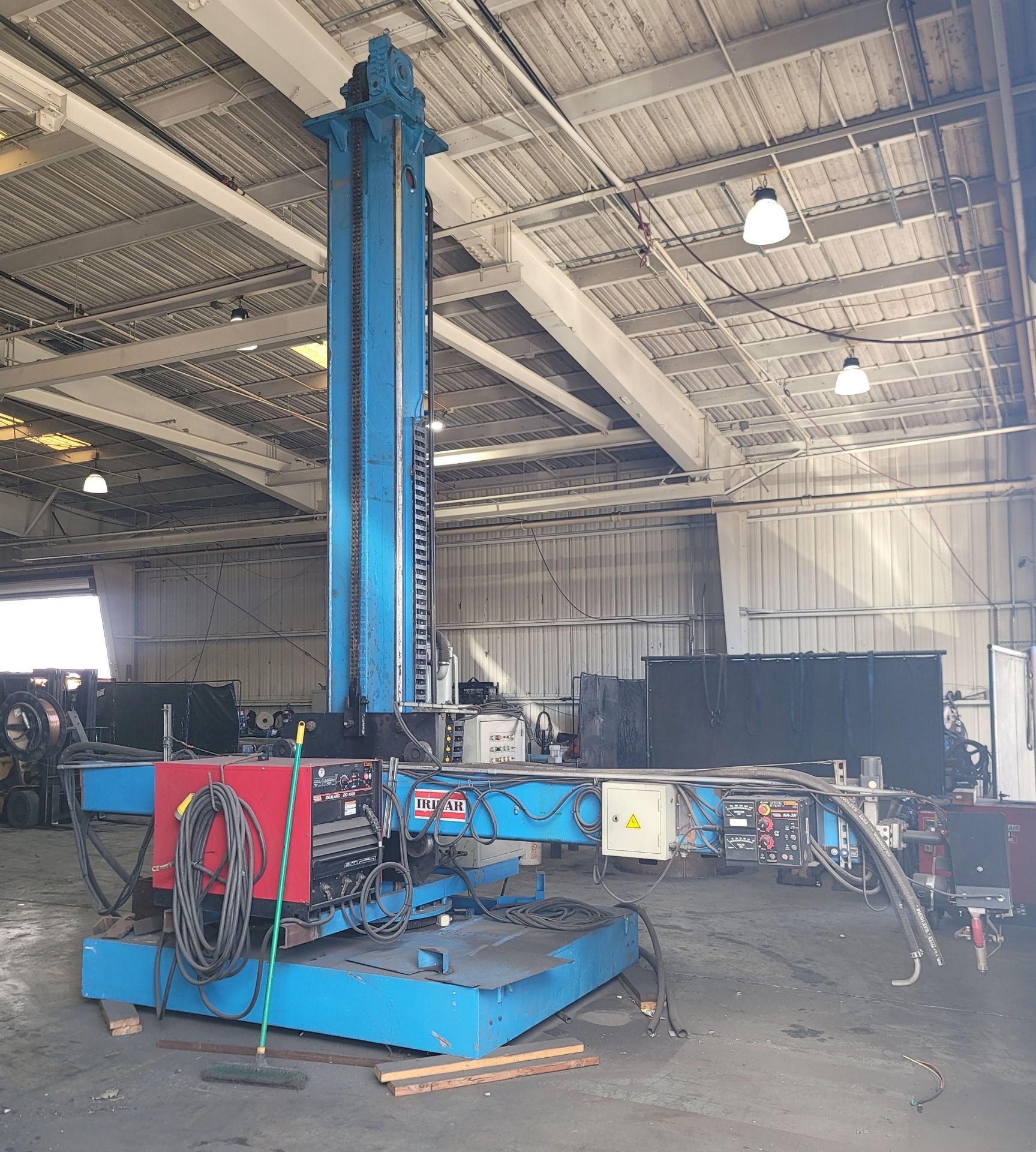 2012 IRIZAR WELDING MANIPULATOR, MODEL WM 3030, VERTICAL HEIGHT OF COLUMN & LENGTH OF BOOM: 10', - Image 15 of 55