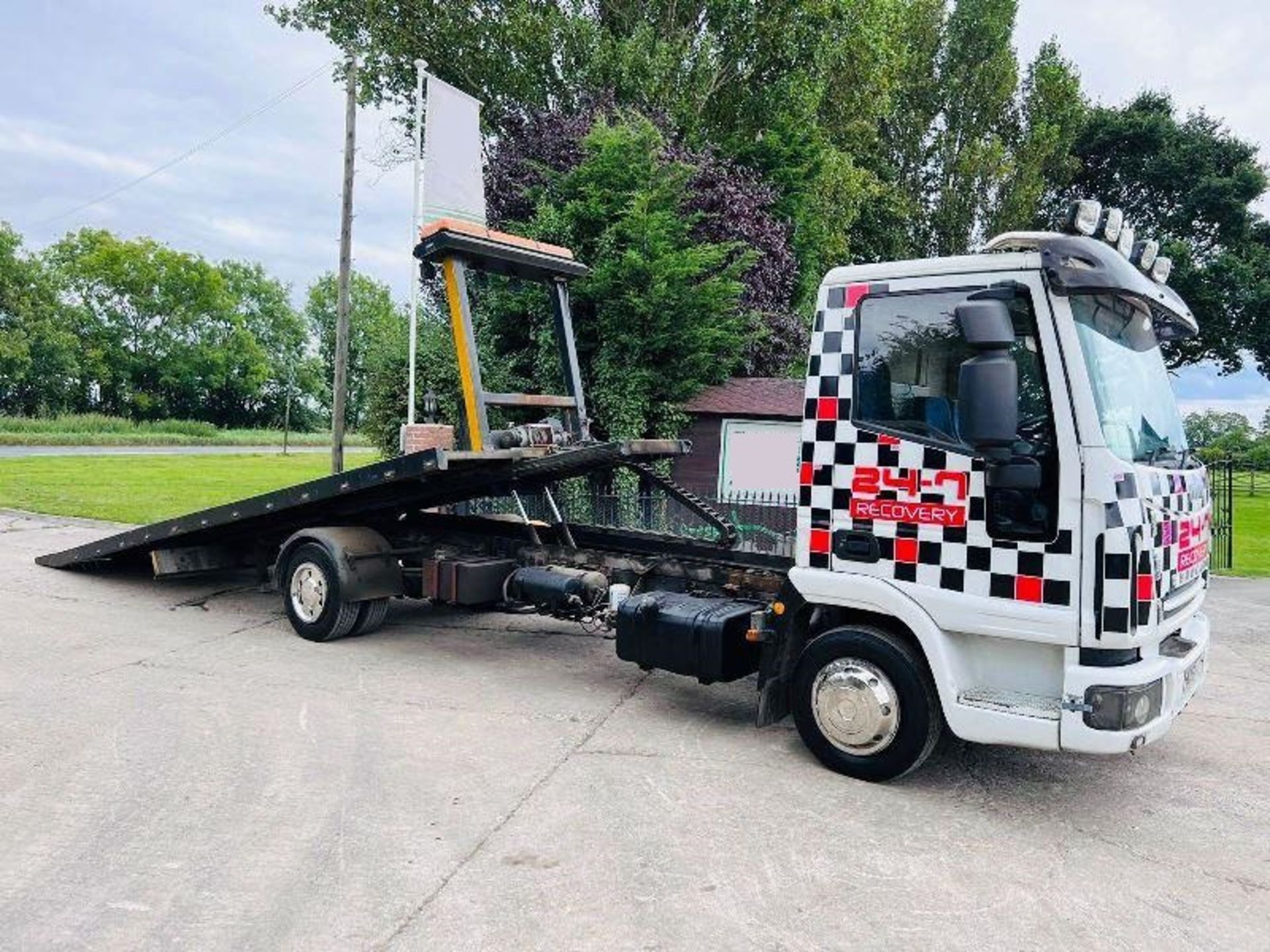 IVECO EUROCARGO 7.5 TON TILT & SLIDE RECOVERY TRUCK *MOT EXEMPT* - Image 4 of 16