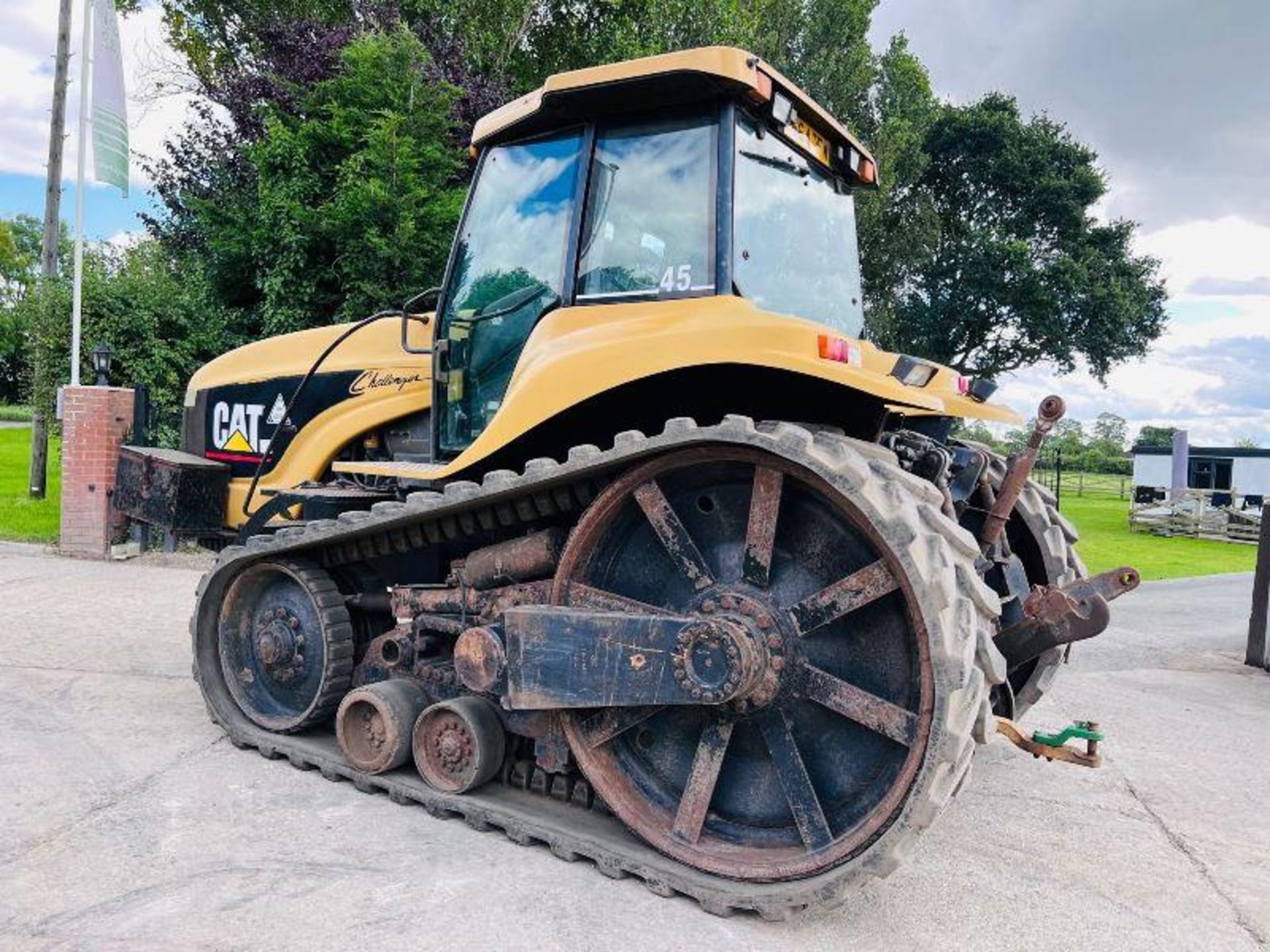 CATERPILLAR CHALLENGER 45 TRACKED TRACTOR C/W AC CABIN - Image 6 of 16