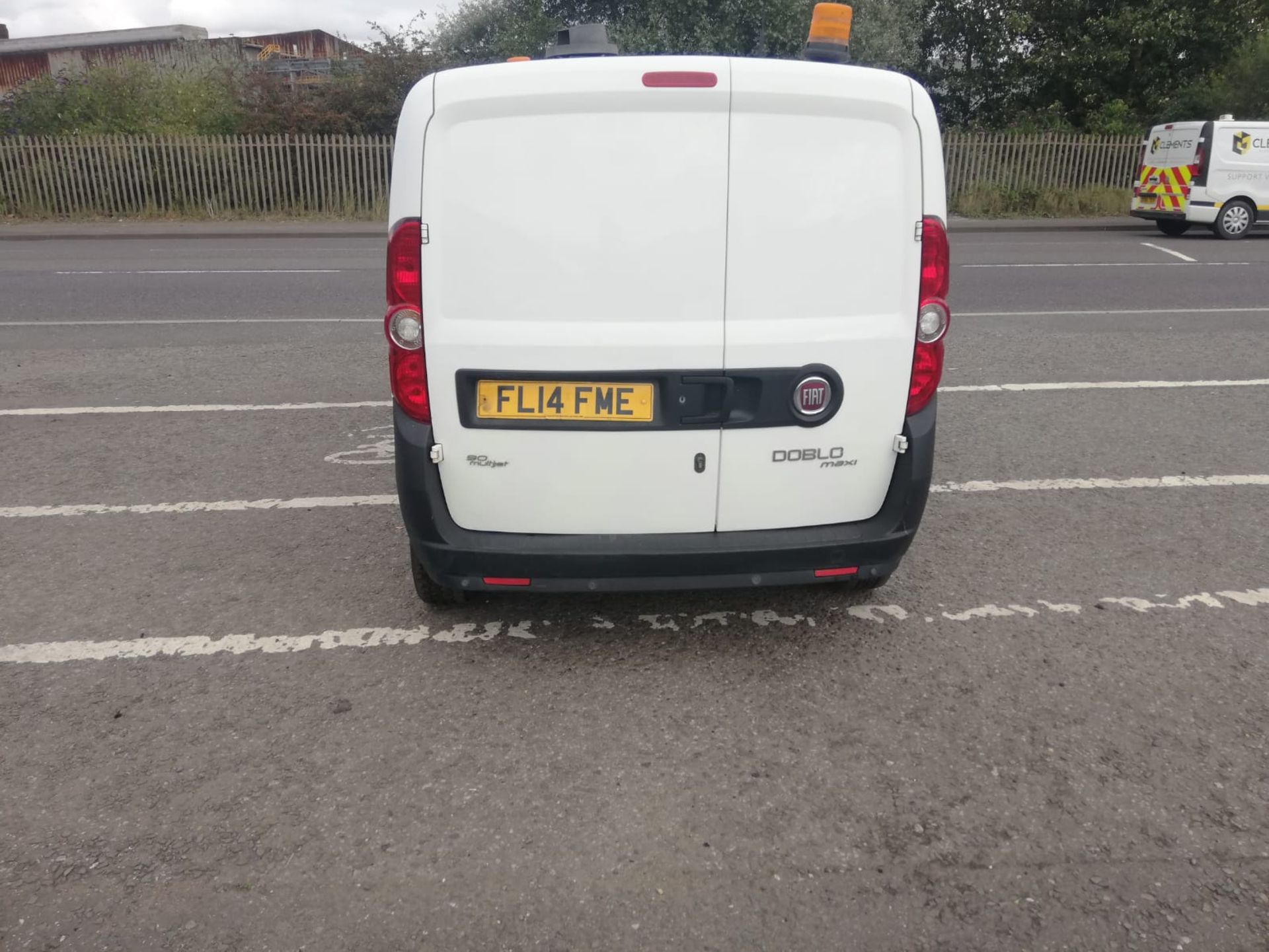 2014 14 fiat doblo maxi Panel van - 1.3 5 speed - Lwb - Twin side doors - 71k miles - Image 6 of 10