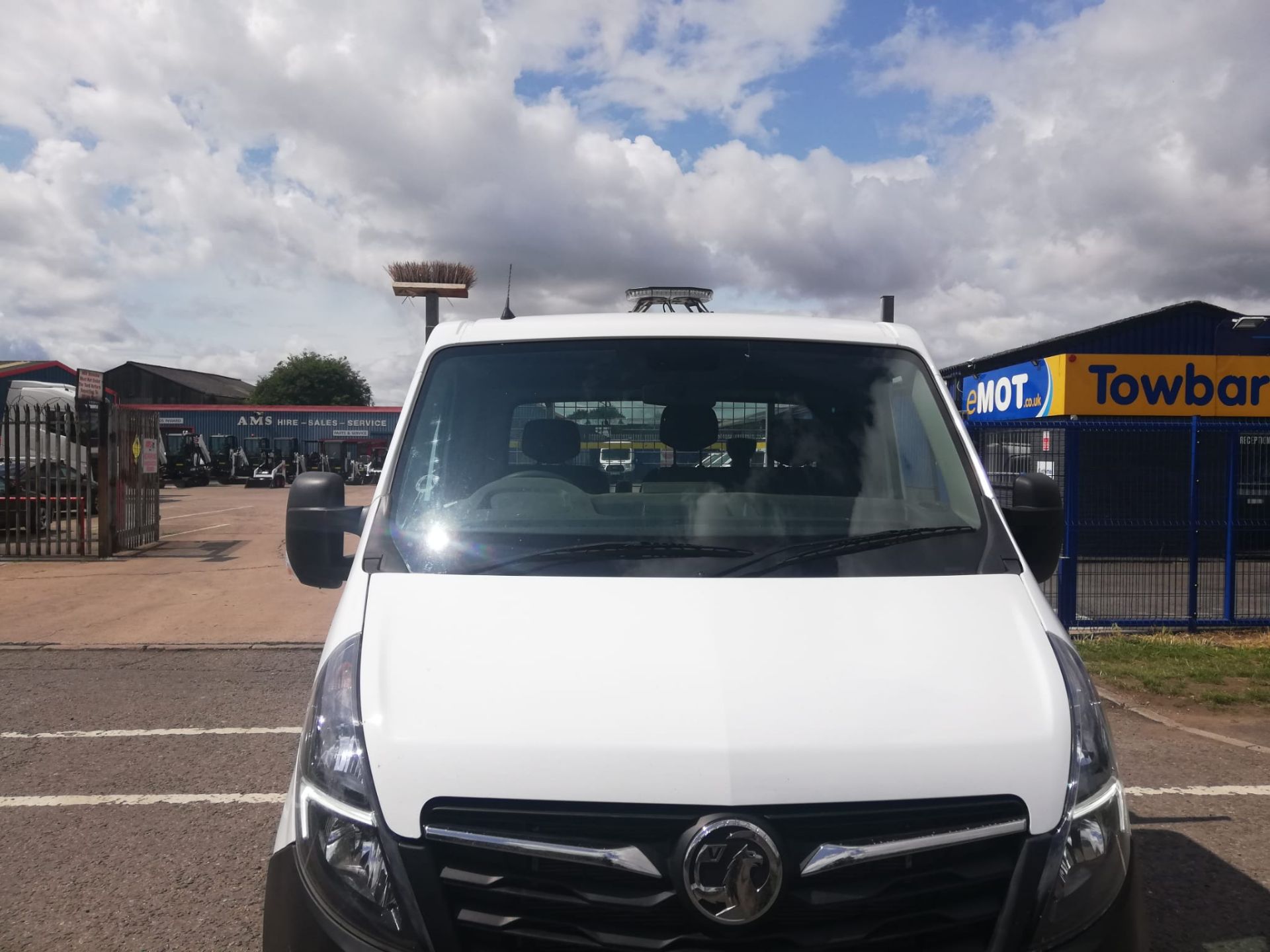 2021 71 Vauxhall movano dropside - Only 9900 miles - Lwb - Euro 6 - Ad blue - Image 8 of 9