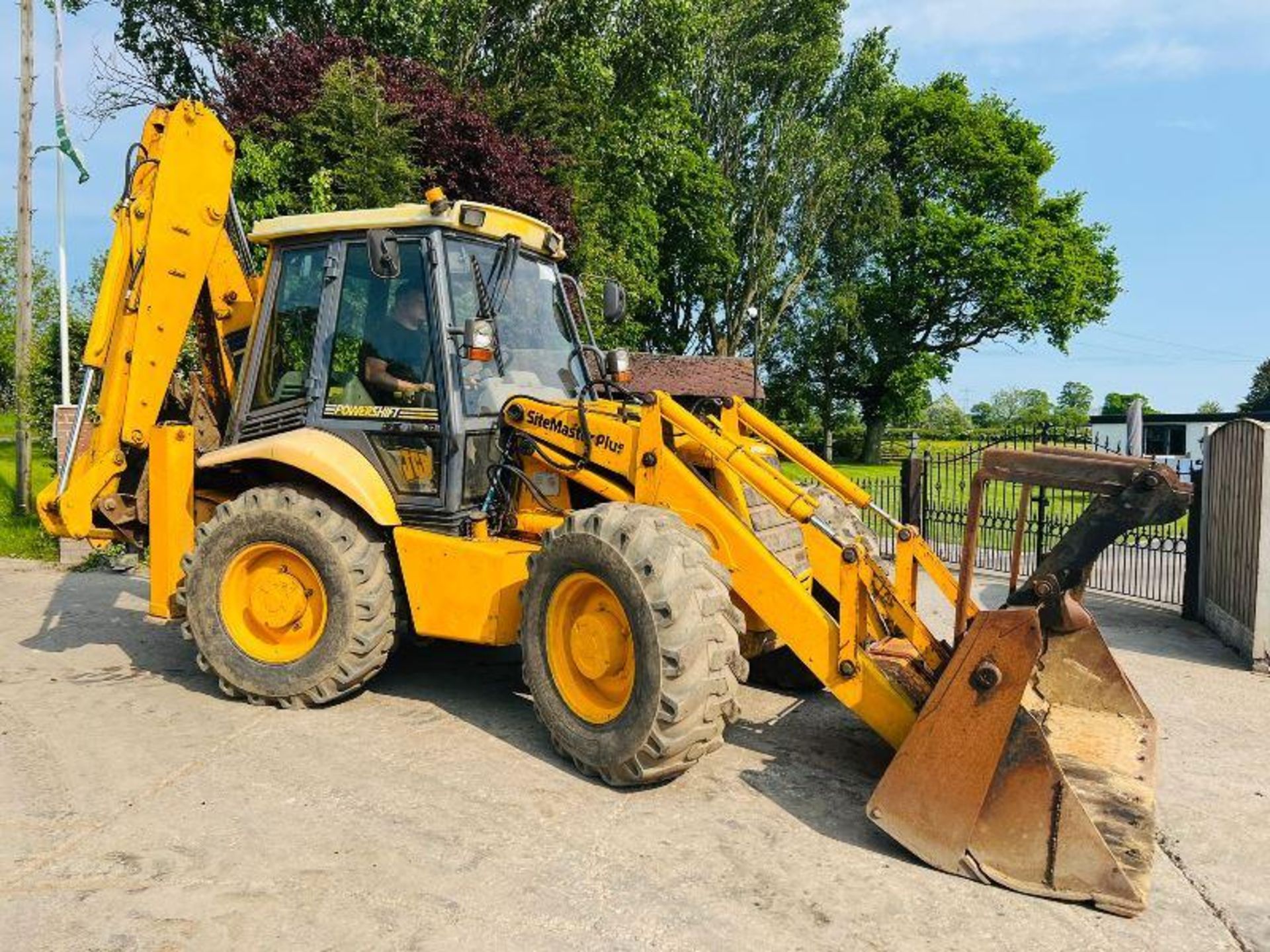 JCB 3CX SUPER 4WD BACKHOE DIGGER C/W EXTENDING DIG & 4 WHEEL STEER - Image 10 of 13