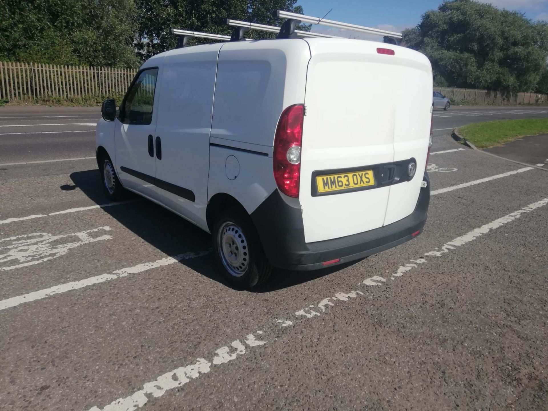2013 63 Vauxhall Combo Panel van - 84k miles - Roof rack - Ply lined - Image 5 of 10