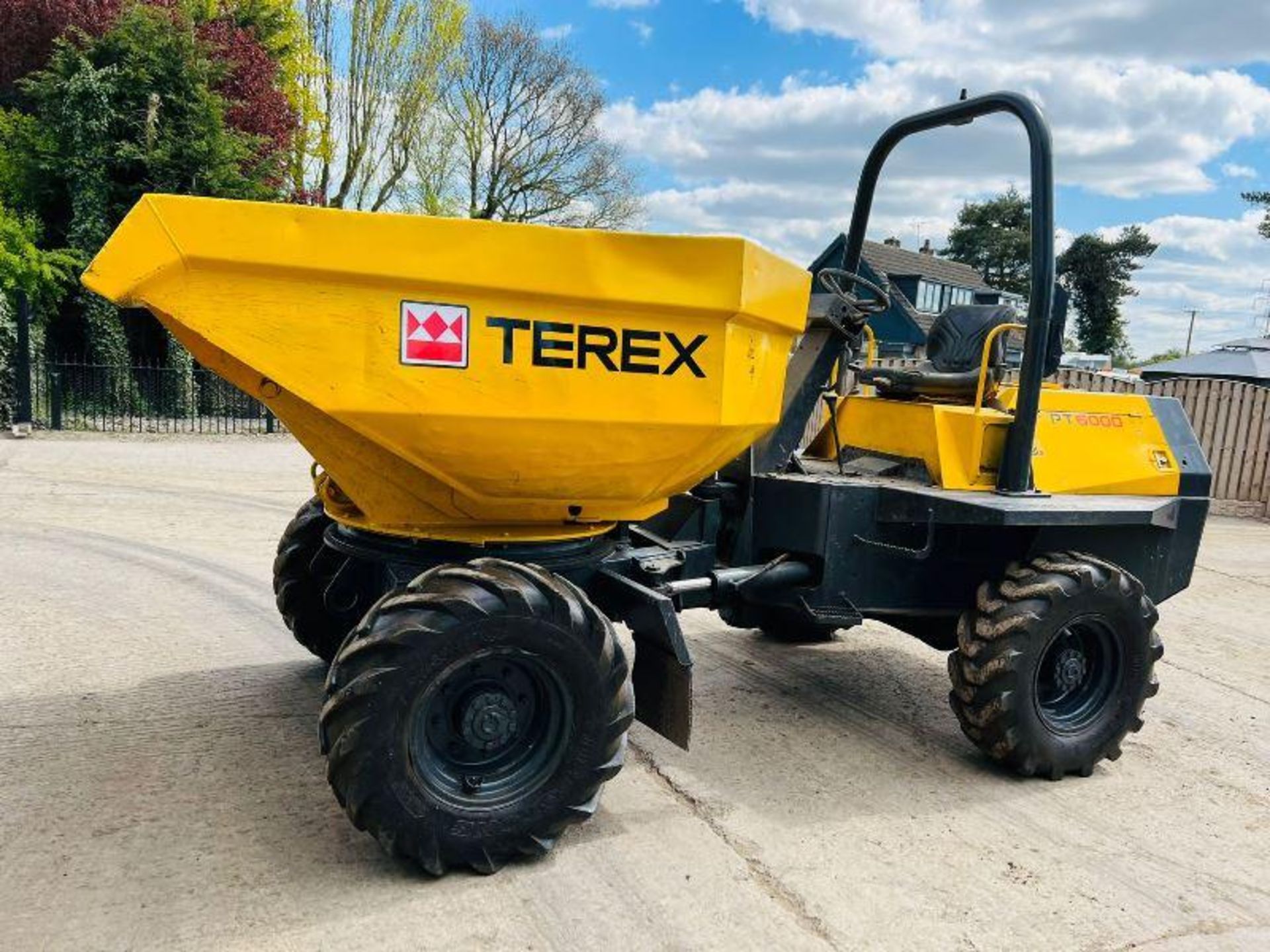 TEREX PT6000 4WD SWIVEL TIP DUMPER C/W ROLE BAR