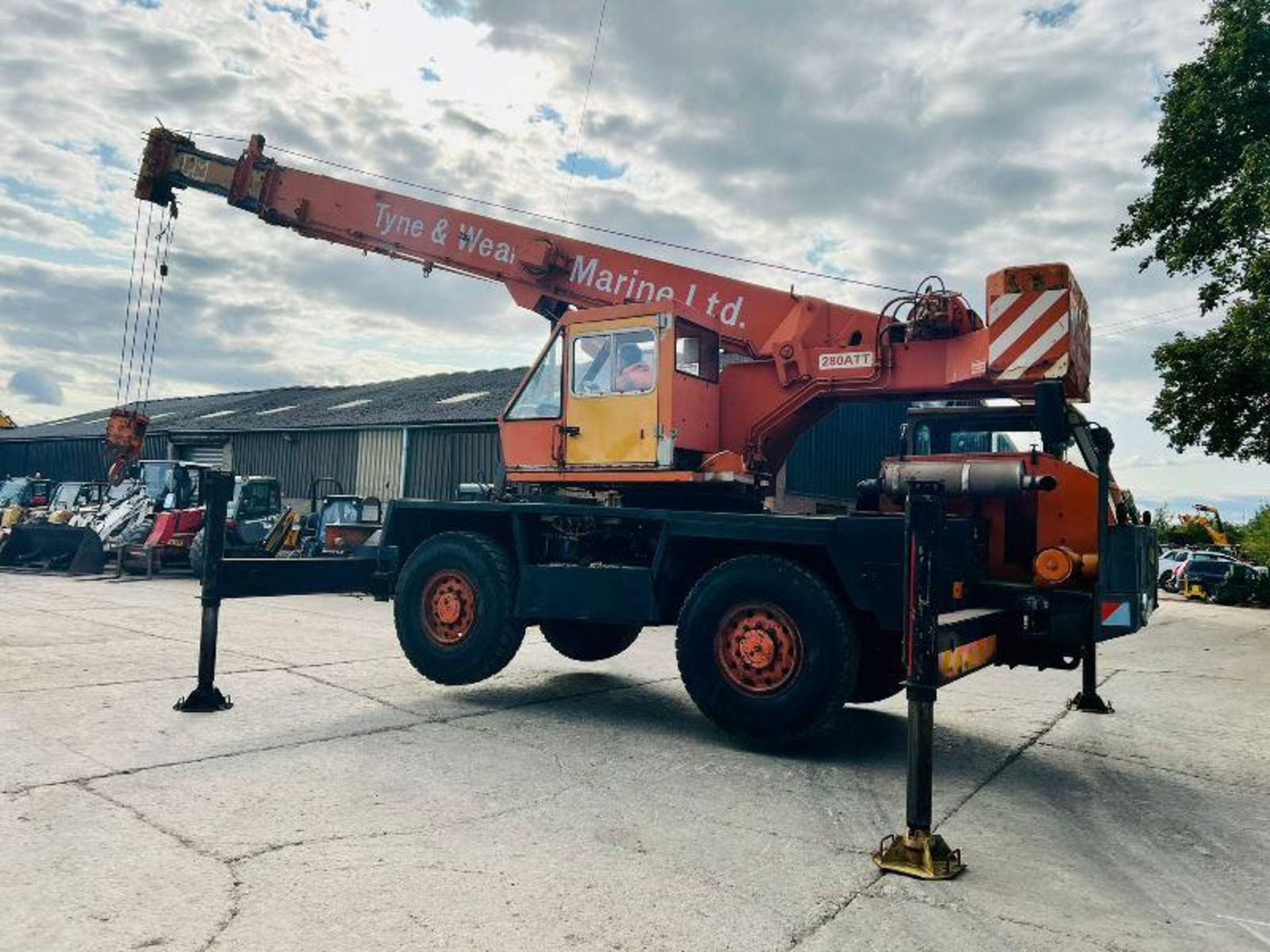 PPM 280ATT ROUGH TERRIAN CRANE * 27 METER REACH * - Image 3 of 17