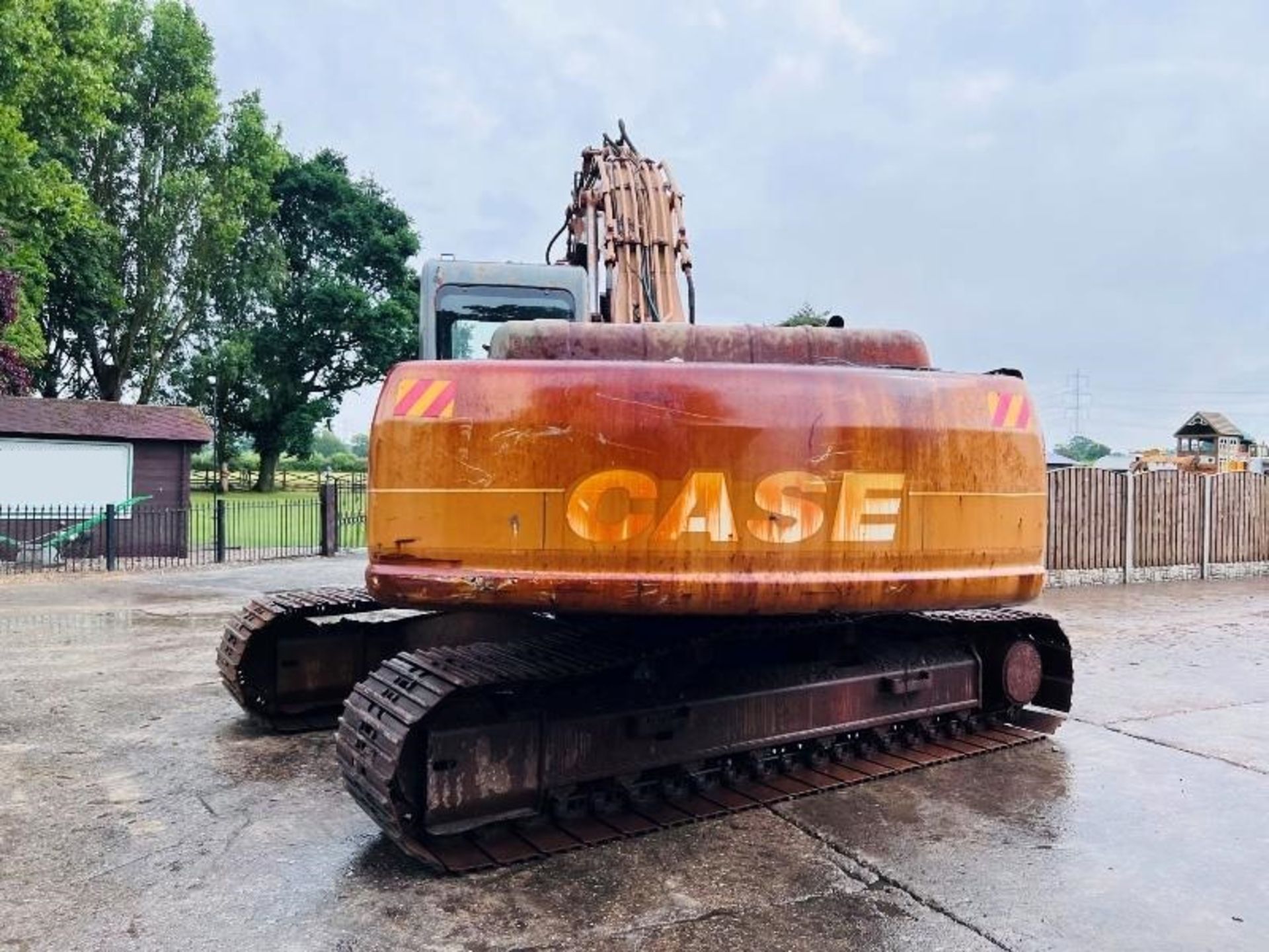 CASE CX210 TRACKED EXCAVATOR C/W ISUZU 6 CYLINDER  - Image 3 of 17