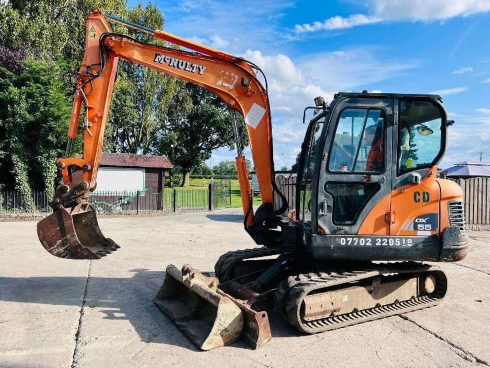 DOOSAN DX55 TRACKED EXCAVATOR *YEAR 2008* C/W RUBB