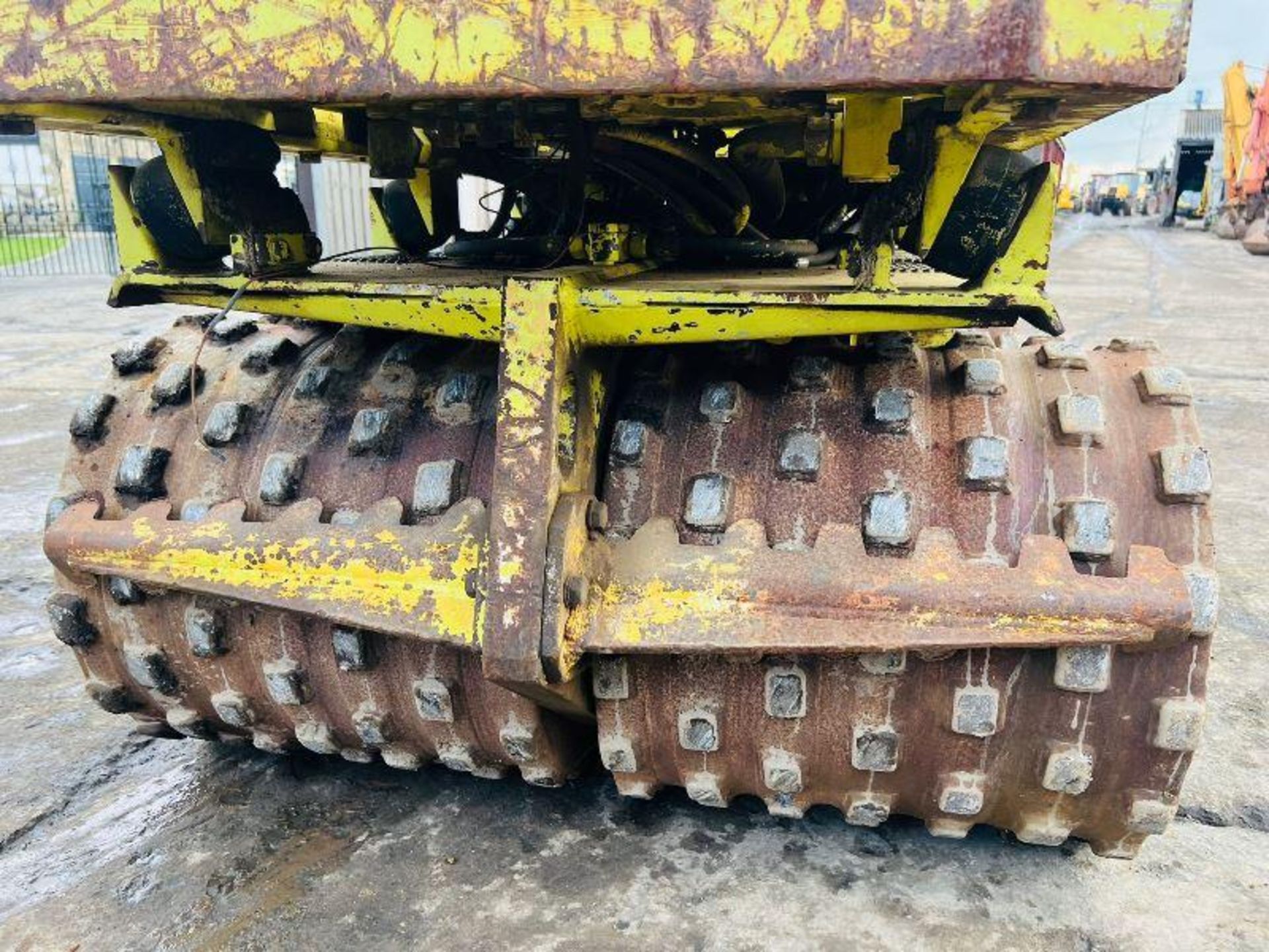 RAMMAX 2900-HF DOUBLE DRUM TRENCH ROLLER C/W KUBOT - Image 9 of 14