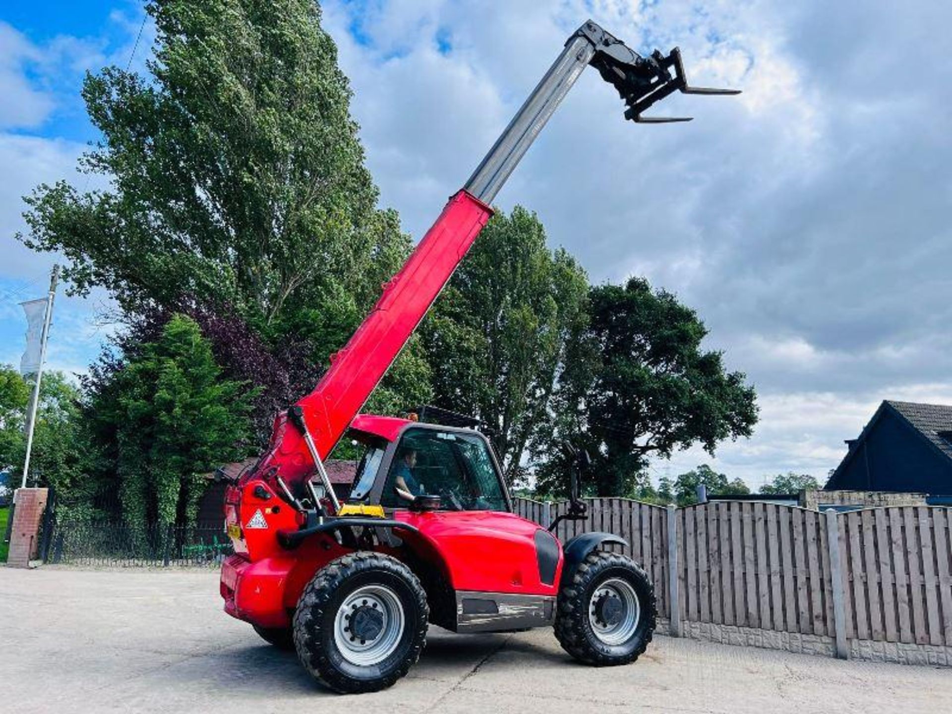 MANITOU MLT845 4WD TELEHANDLER *YEAR 2016* C/W JOY - Image 15 of 18