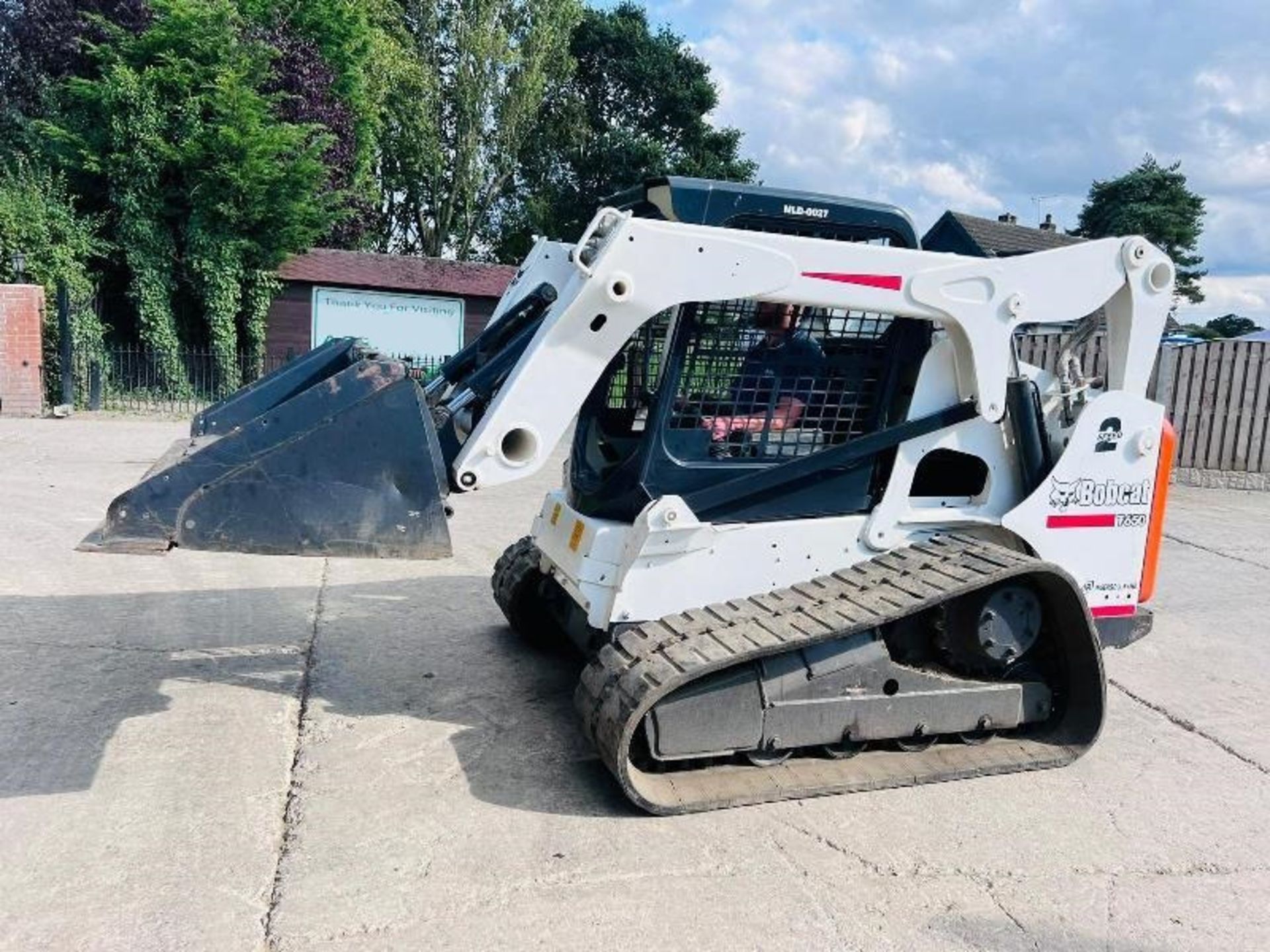 BOBCAT T650 TRACKED SKIDSTEER *YEAR 2013, 1880 HOU - Image 2 of 14