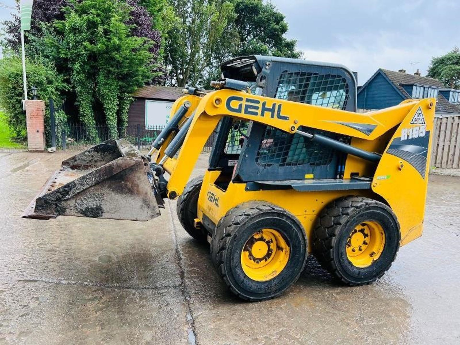 GEHL R165 4WD SKIDSTEER *YEAR 2018* C/W HIGH FLOW  - Image 8 of 16