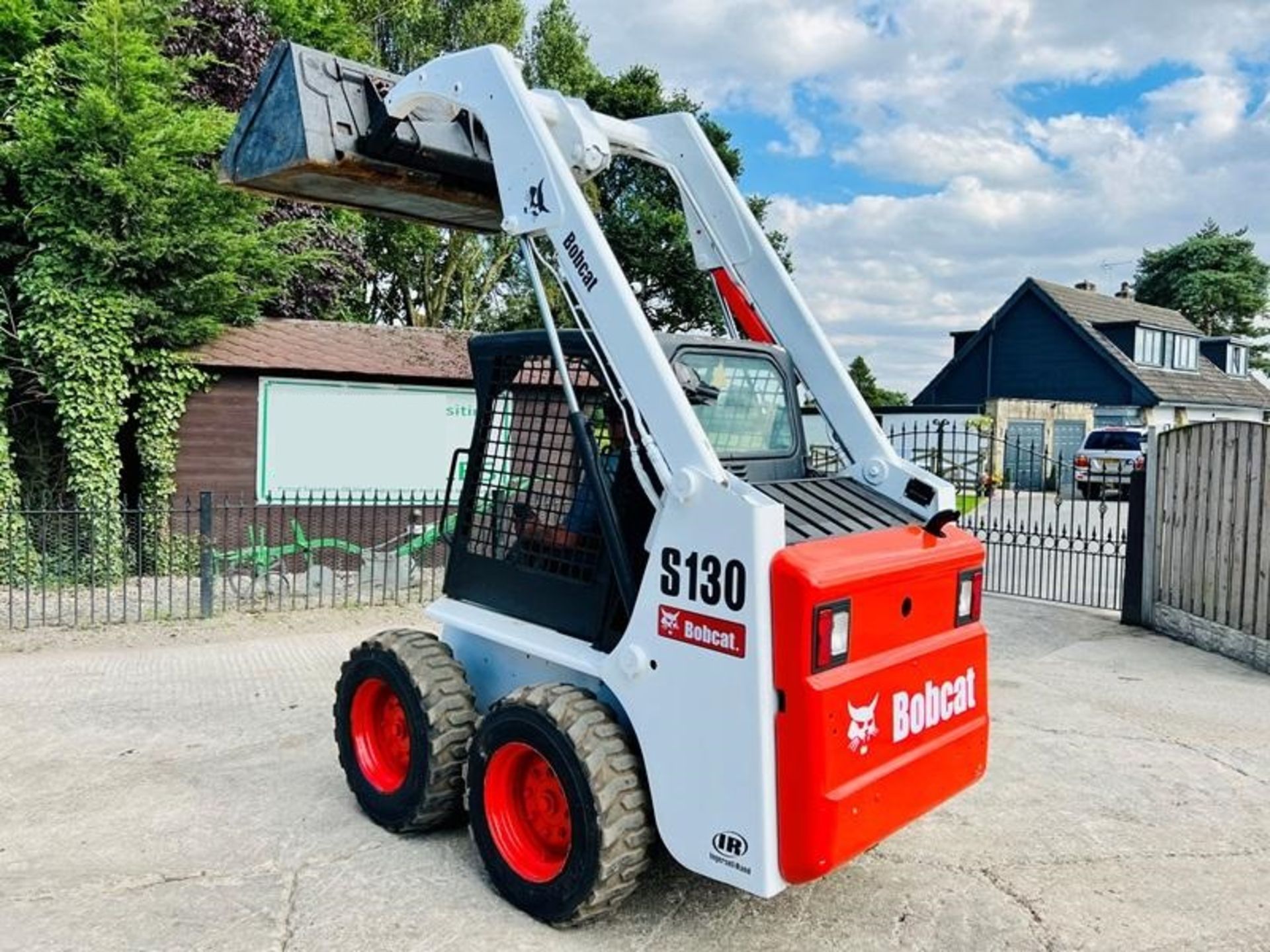 BOBCAT S130 4WD SKIDSTEER *3348 HOURS* C/W BUCKET - Image 3 of 14