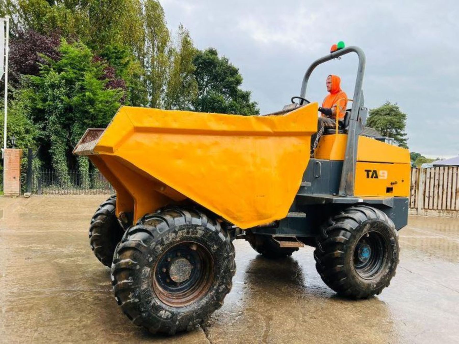 TEREX TA9 4WD DUMPER *YEAR 2014 , 3074 HOURS* C/W ROLE BAR - Image 7 of 16