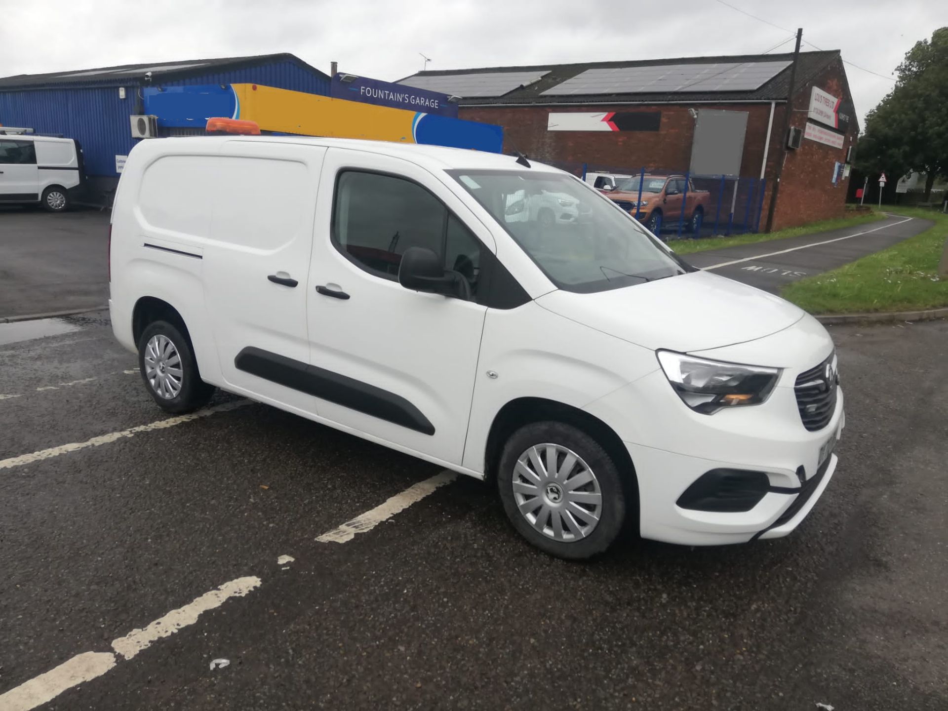2020 70 VAUXHALL COMBO SPORTIVE LWB PANEL VAN - 48K MILES - AIR CON - PLY LINED