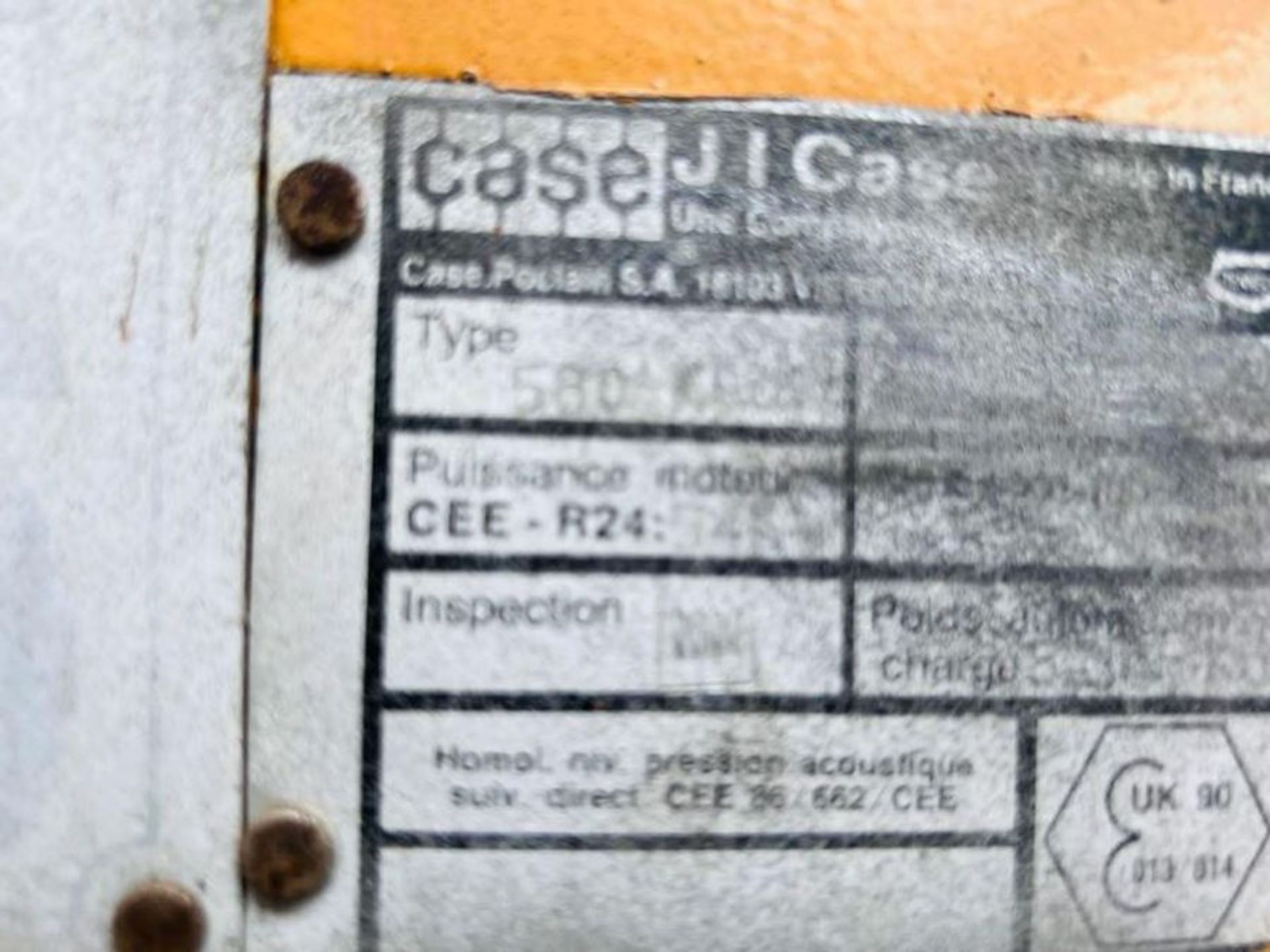 CASE 580SK 4WD BACKHOE DIGGER C/W EXTENDING DIG - Image 16 of 17