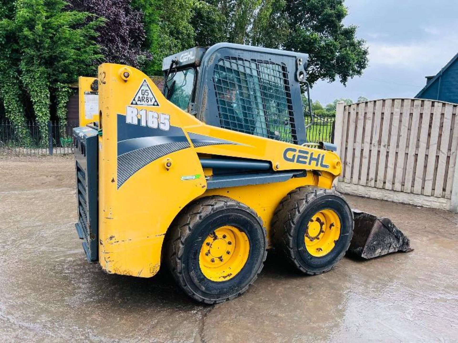 GEHL R165 4WD SKIDSTEER *YEAR 2018* C/W HIGH FLOW & BUCKET - Image 6 of 16