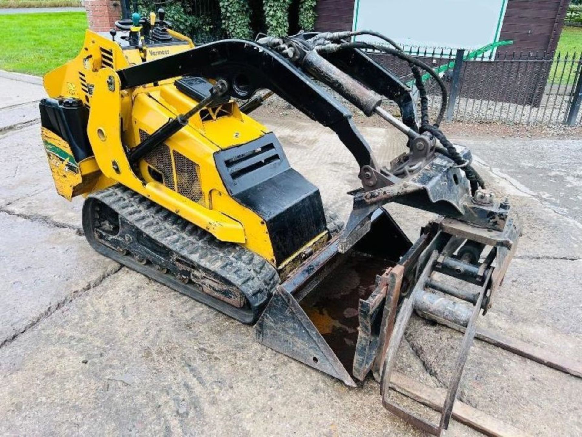 VERMEER S725TX MINI COMPACT TRACKED LOADER *YEAR 2 - Image 7 of 18